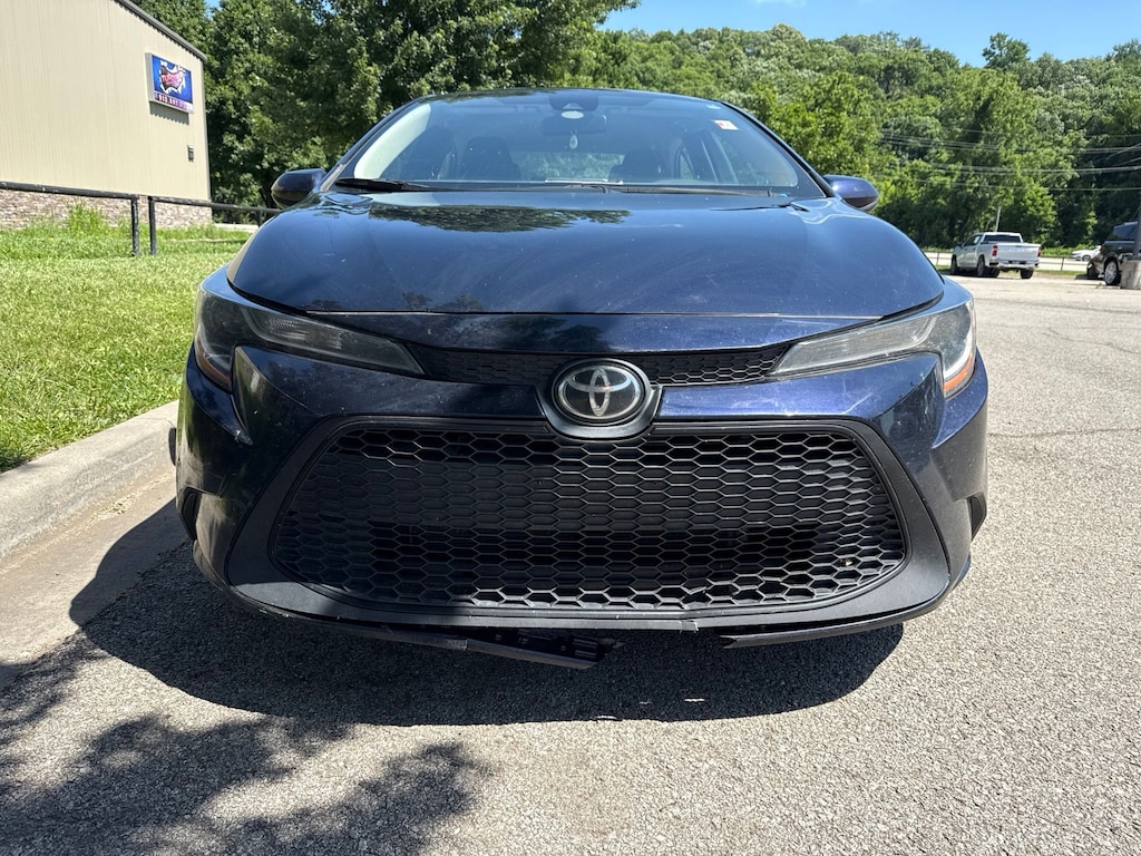 Used 2022 Toyota Corolla LE Sedan