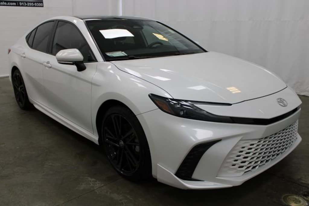 Used 2025 Toyota Camry XSE Sedan