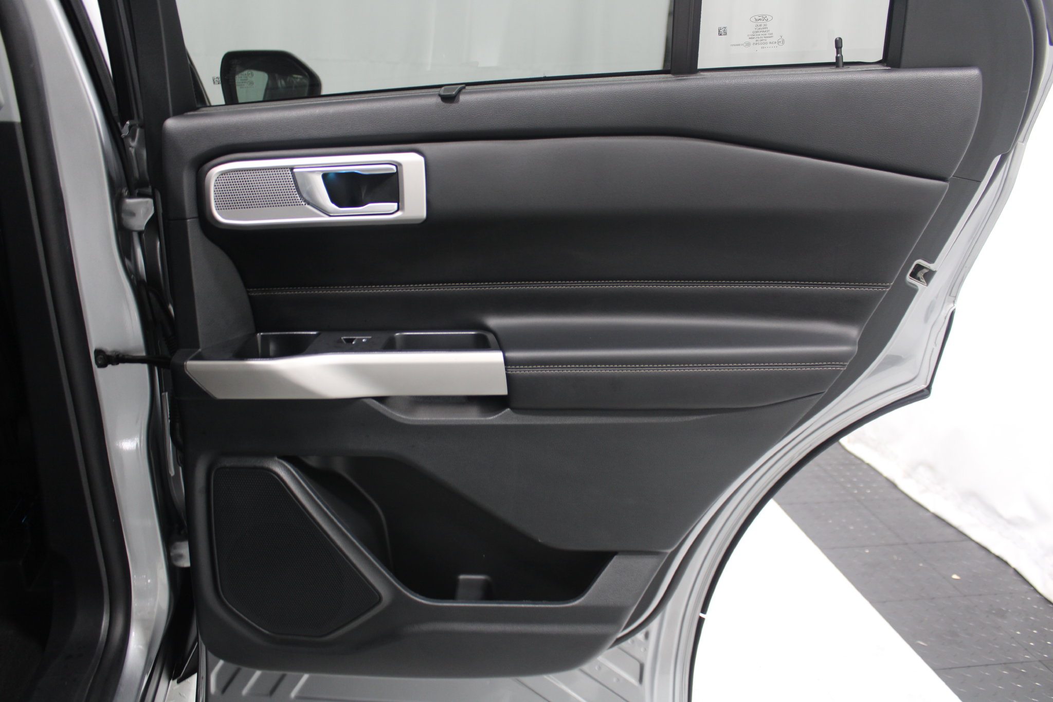 2023 Ford Explorer Limited - Photo 19