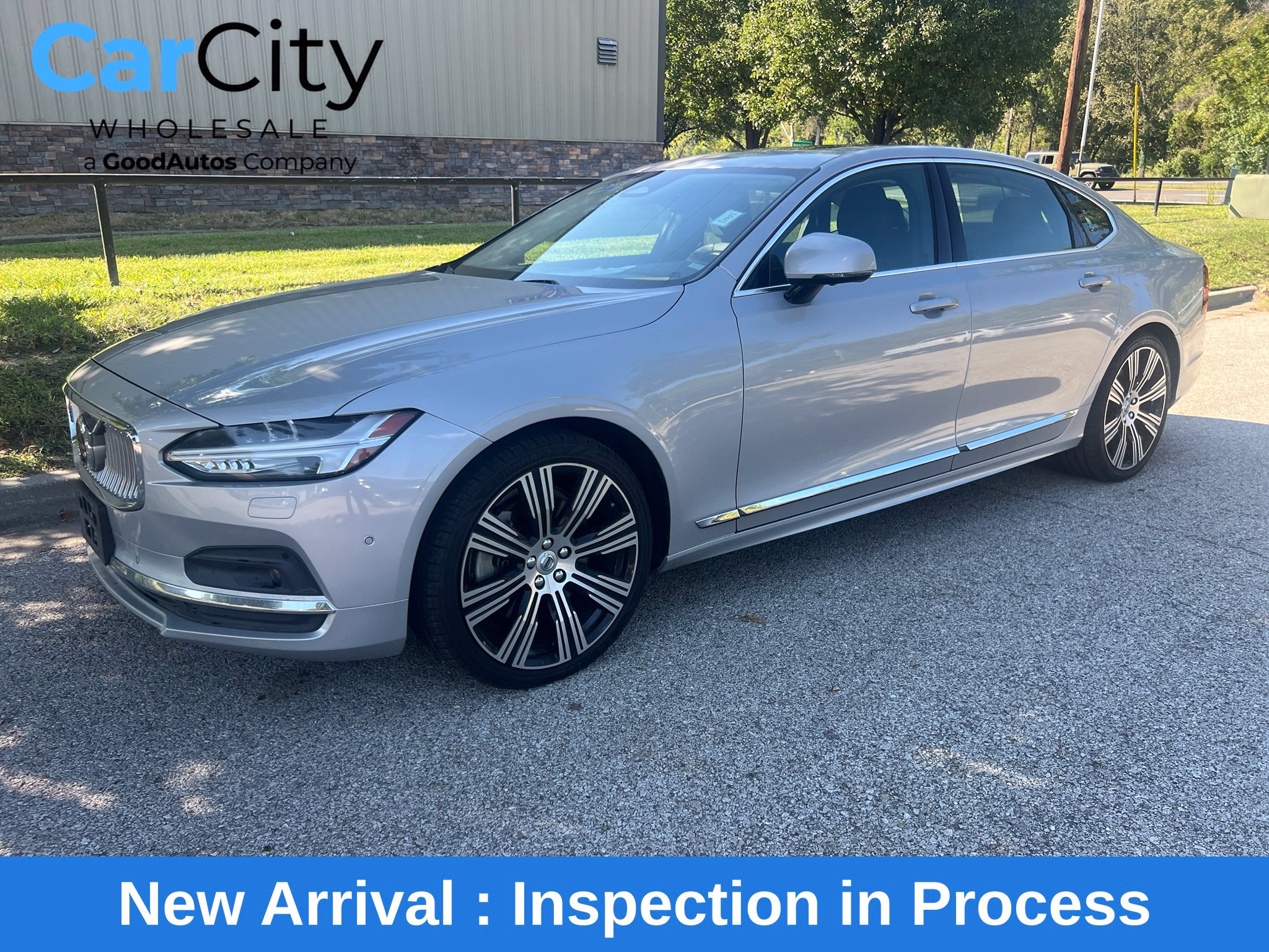 2023 Volvo S90