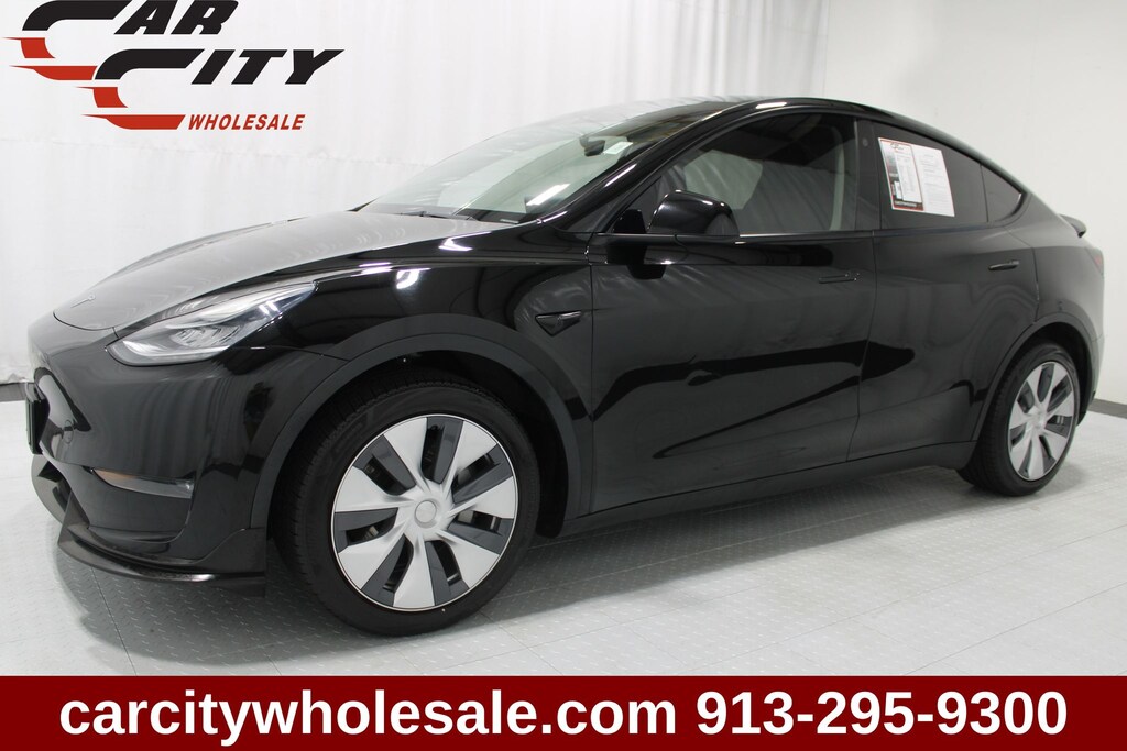 Used 2023 Tesla Model Y Long Range SUV