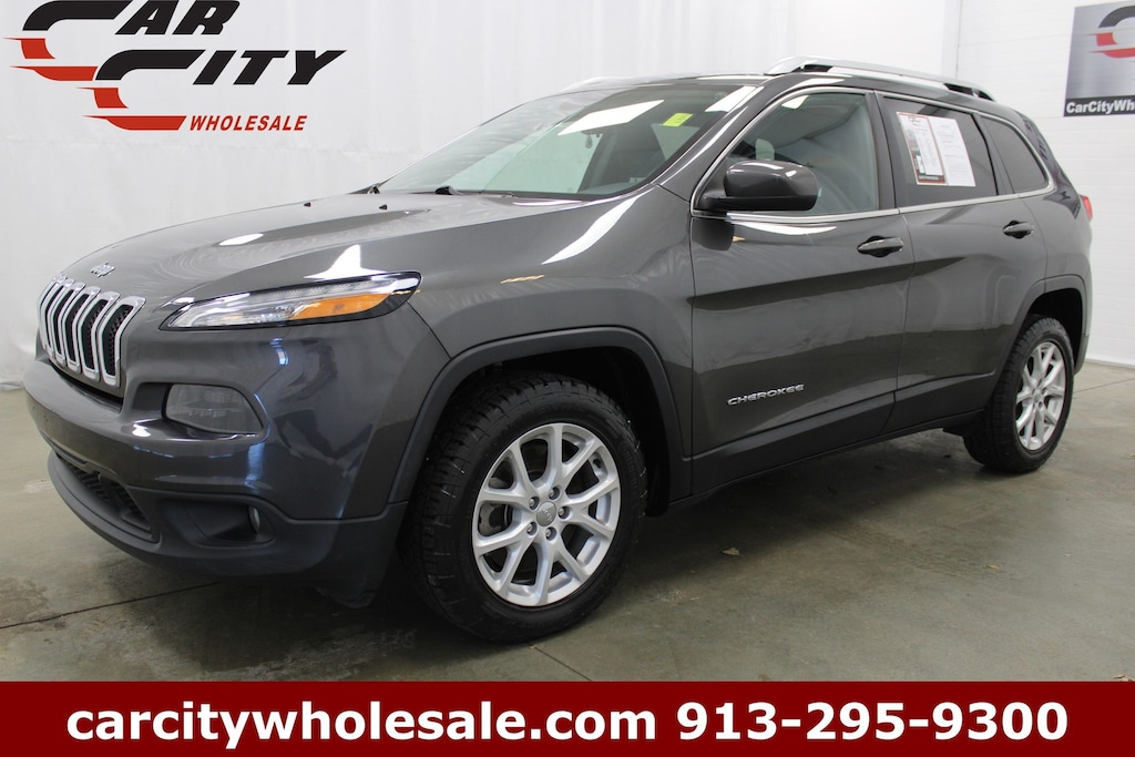 Used 2015 Jeep Cherokee Latitude SUV