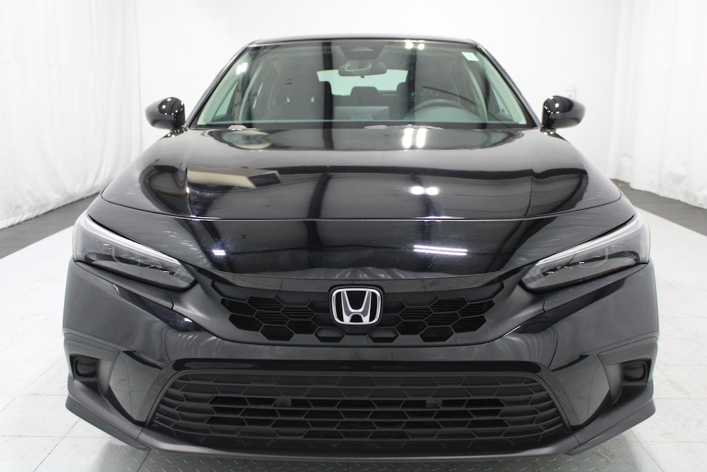 Used 2023 Honda Civic LX Hatchback