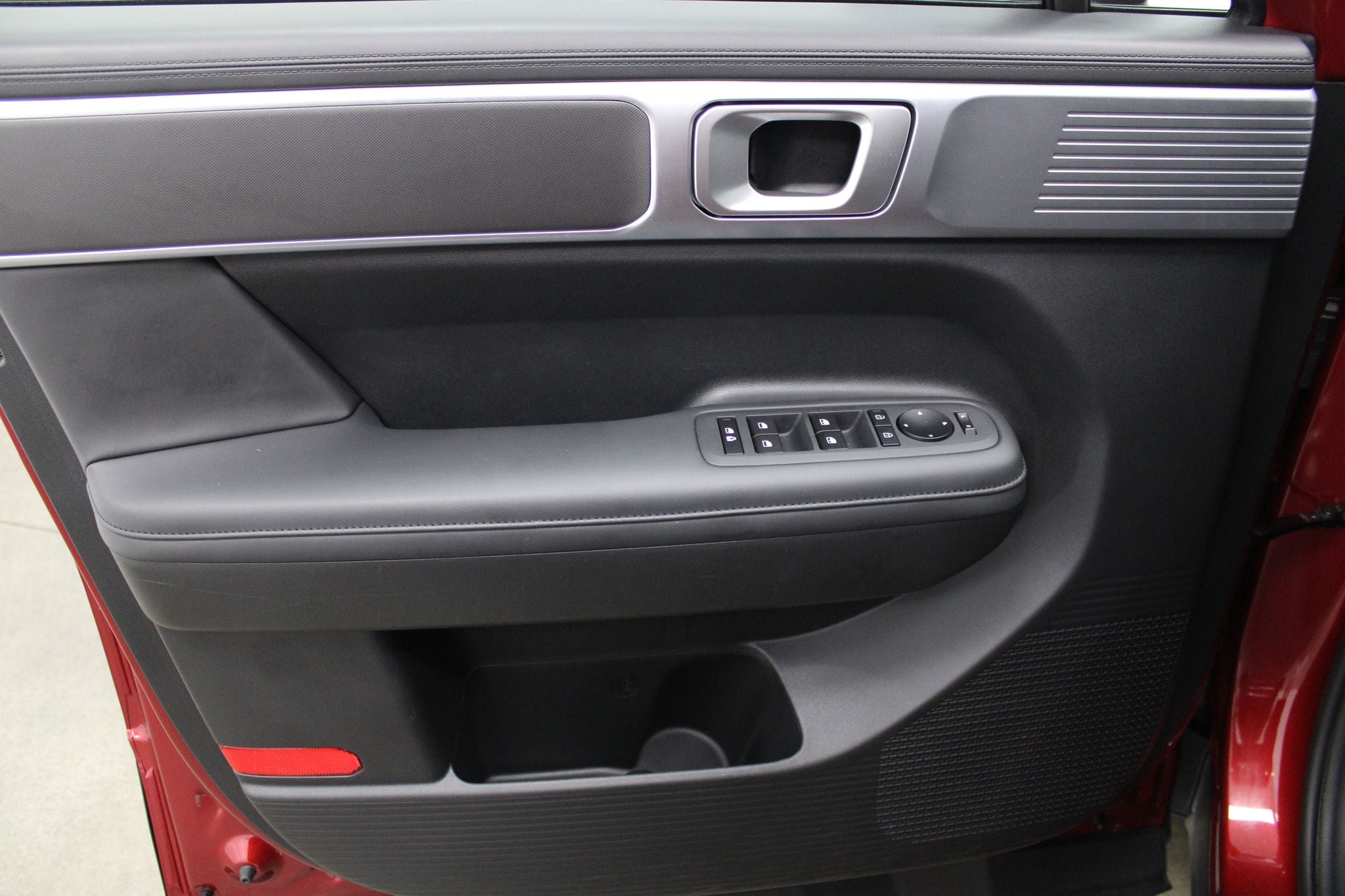 2025 Hyundai Santa Fe SEL - Photo 11