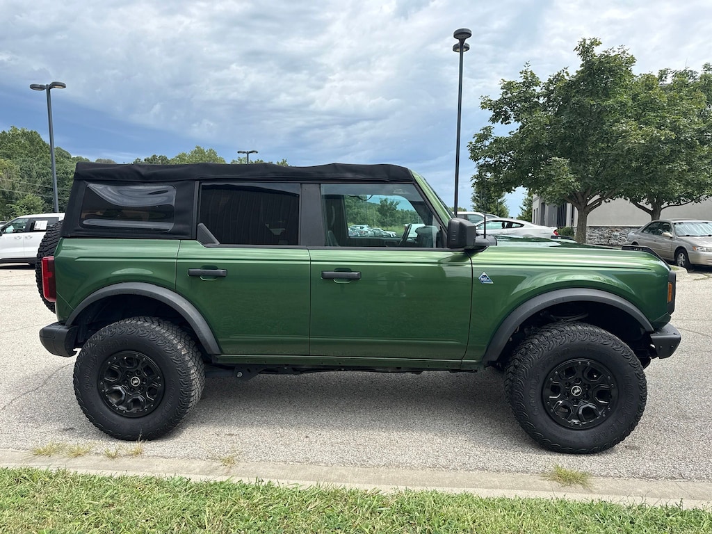 Used 2022 Ford Bronco Black Diamond SUV