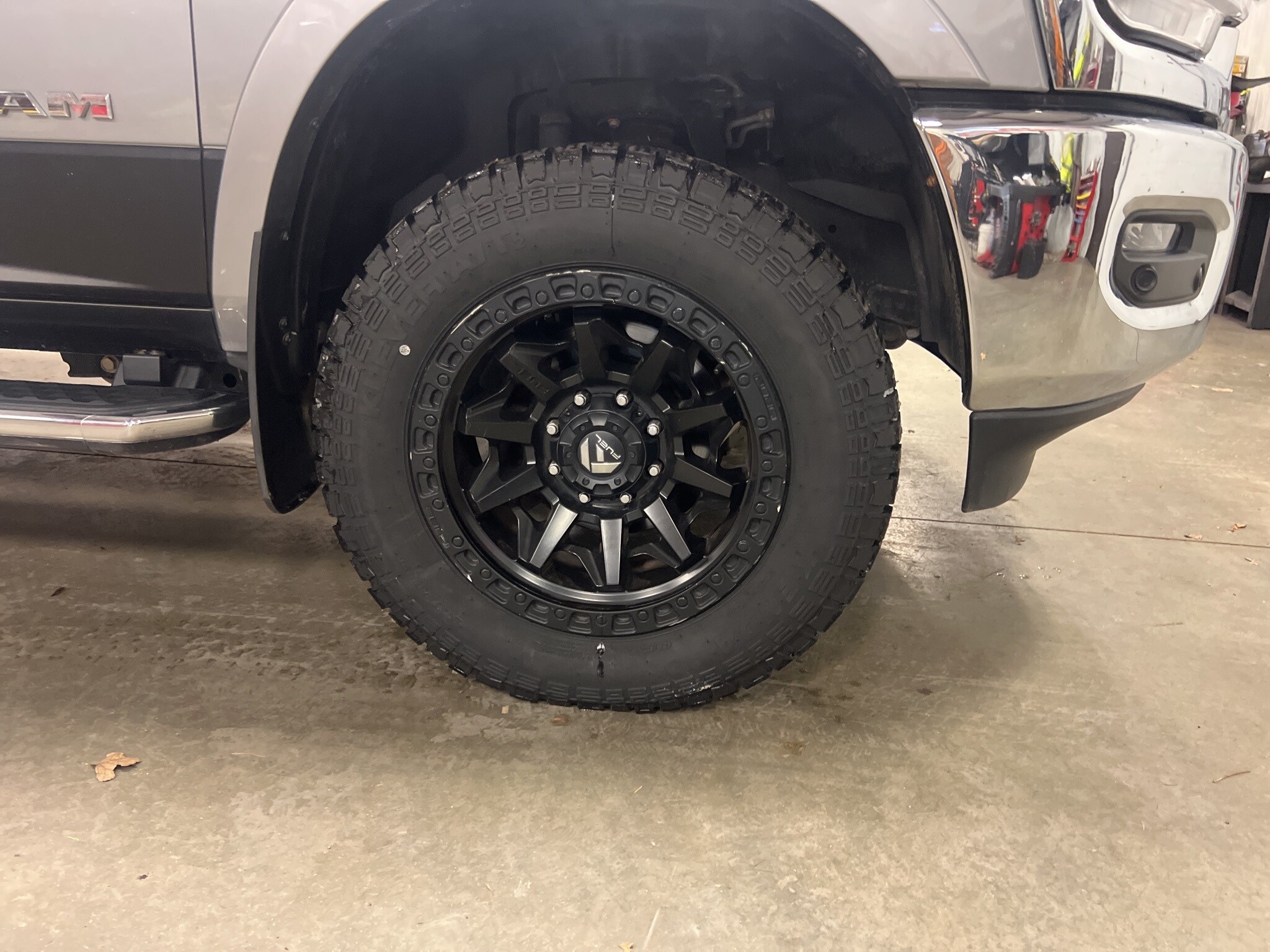 2021 Ram 2500 Laramie photo 3