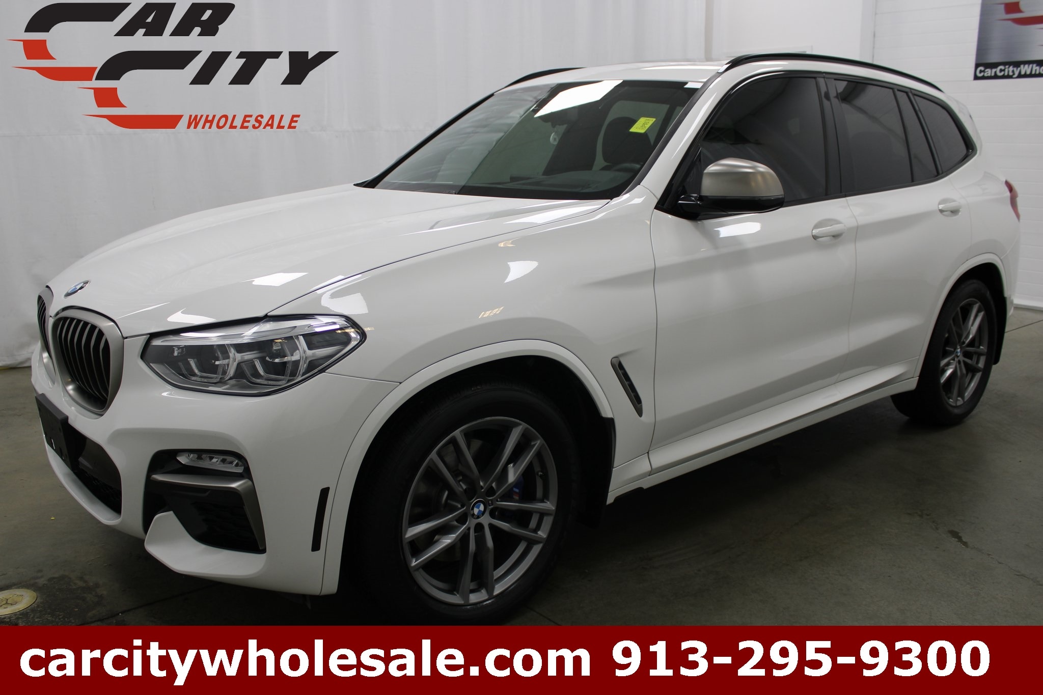 2019 BMW X3 40i's photo