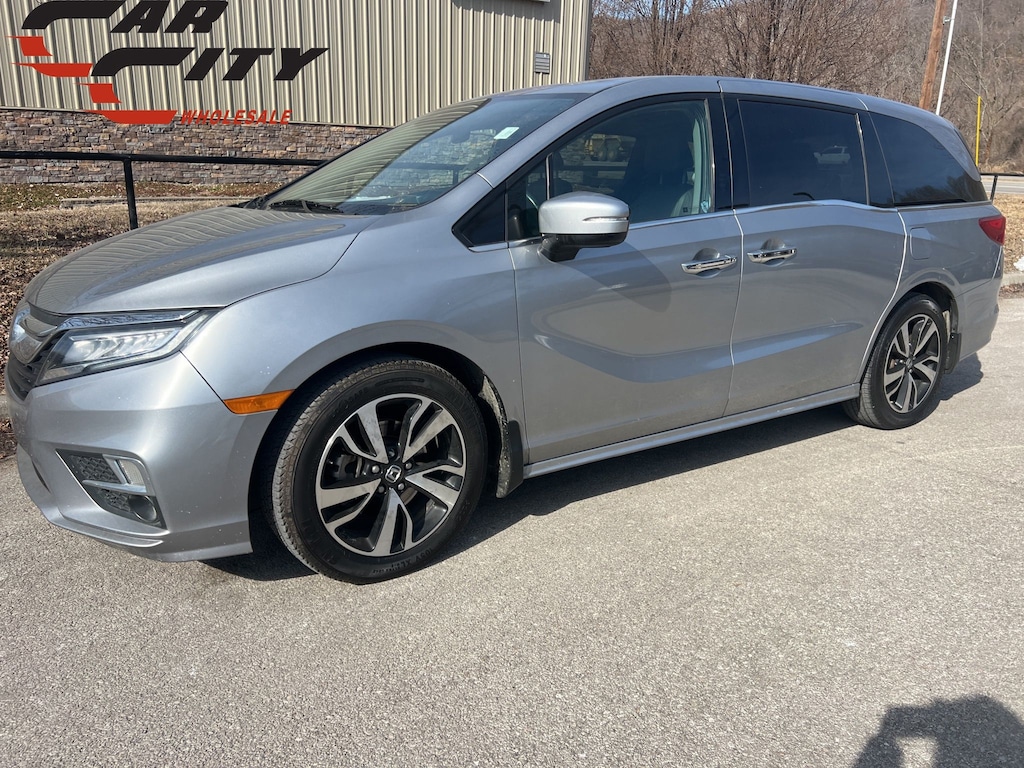 Used 2018 Honda Odyssey Elite Minivan/Van