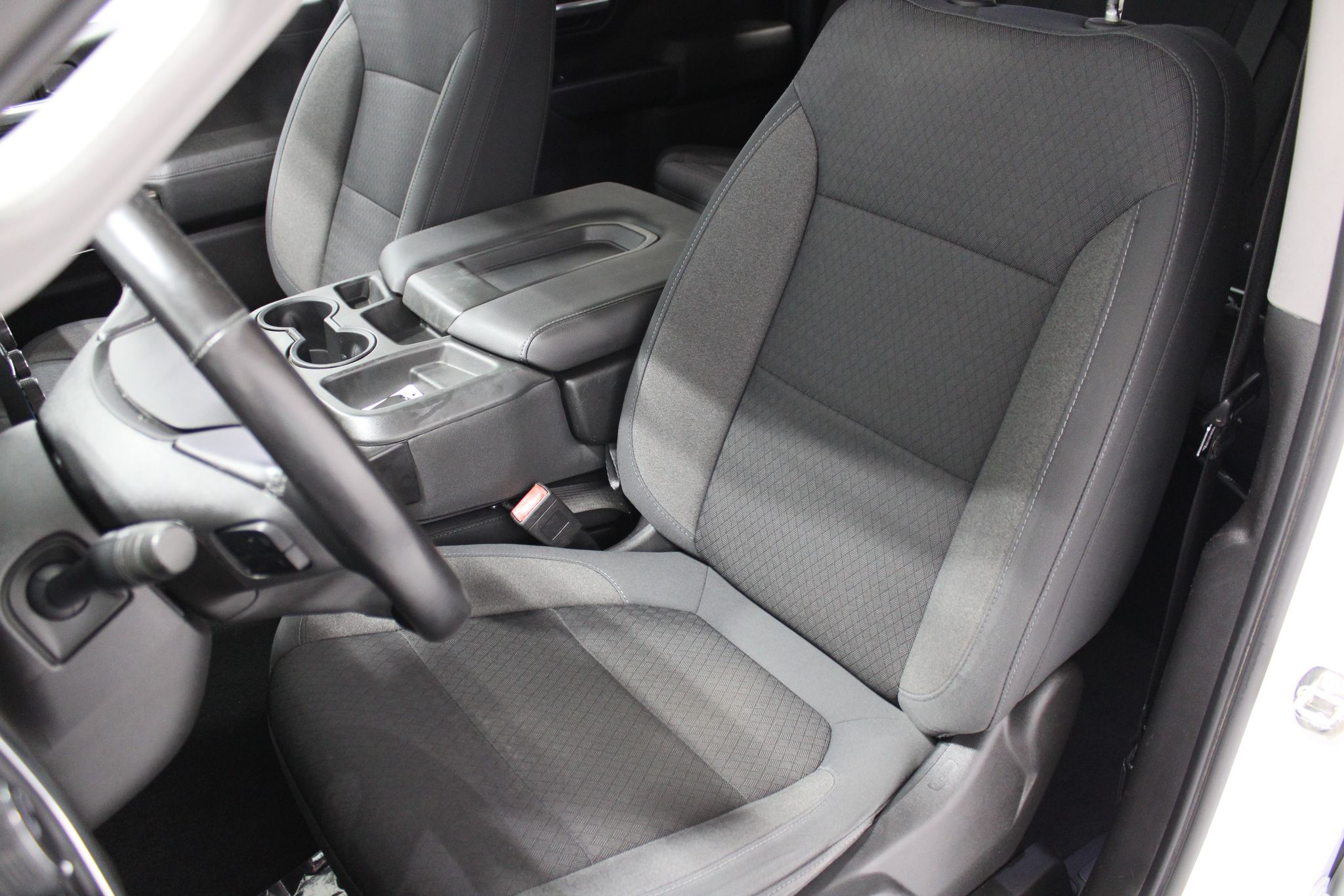 2020 Chevrolet Silverado 1500 LT - Photo 14