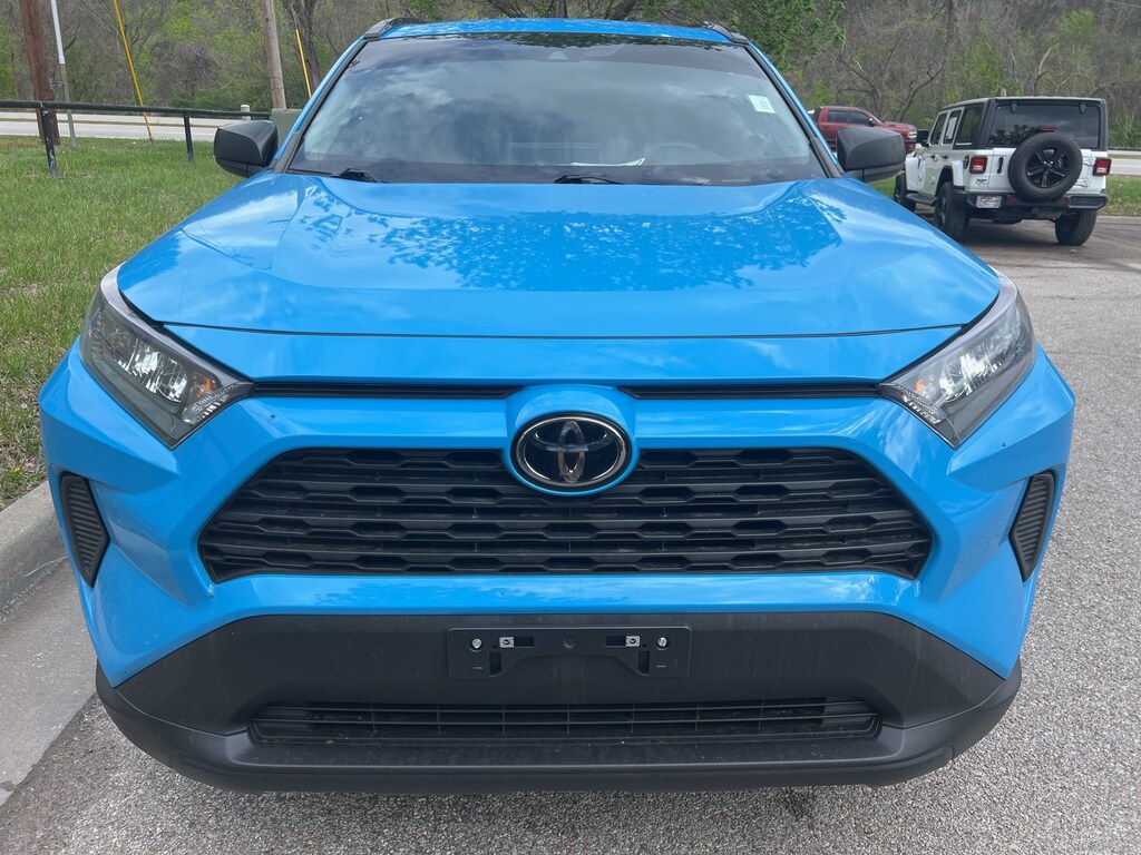 Used 2021 Toyota RAV4 LE SUV