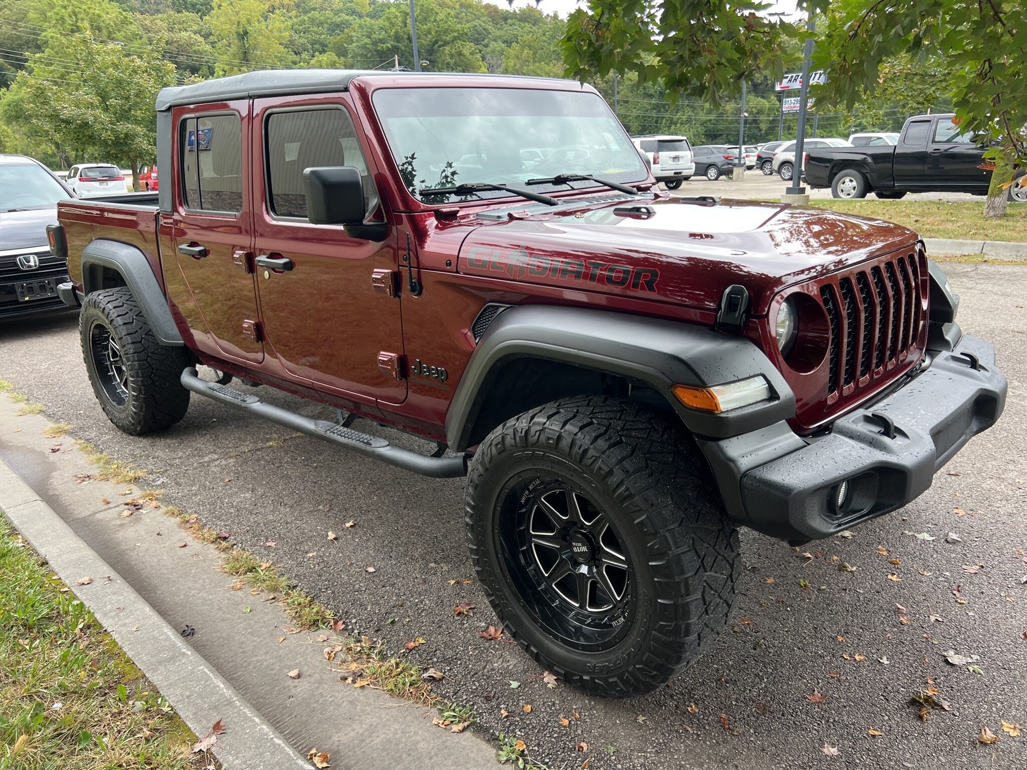 2021 Jeep Gladiator Sport photo 3