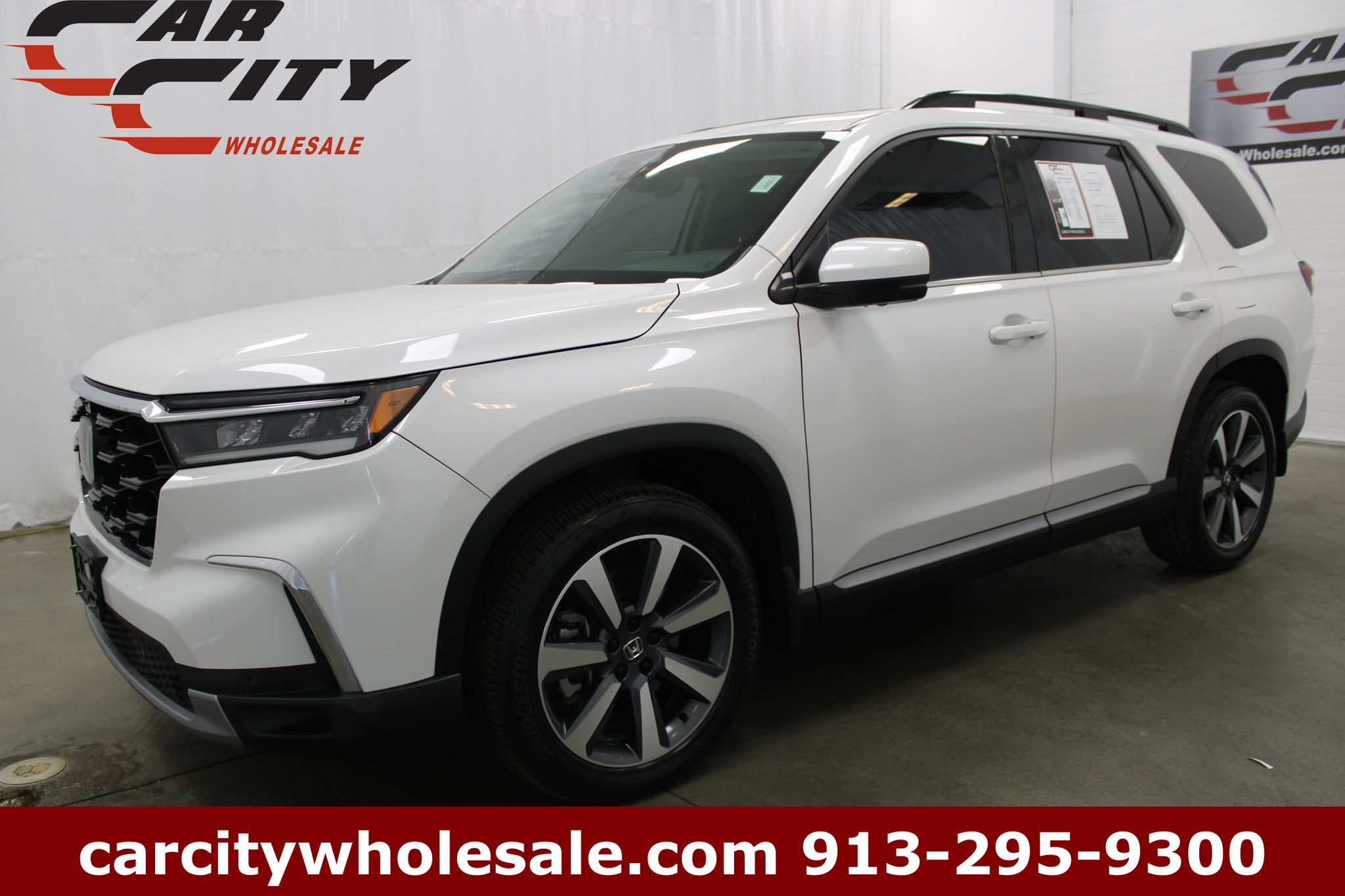 2023 Honda Pilot Elite AWD's photo