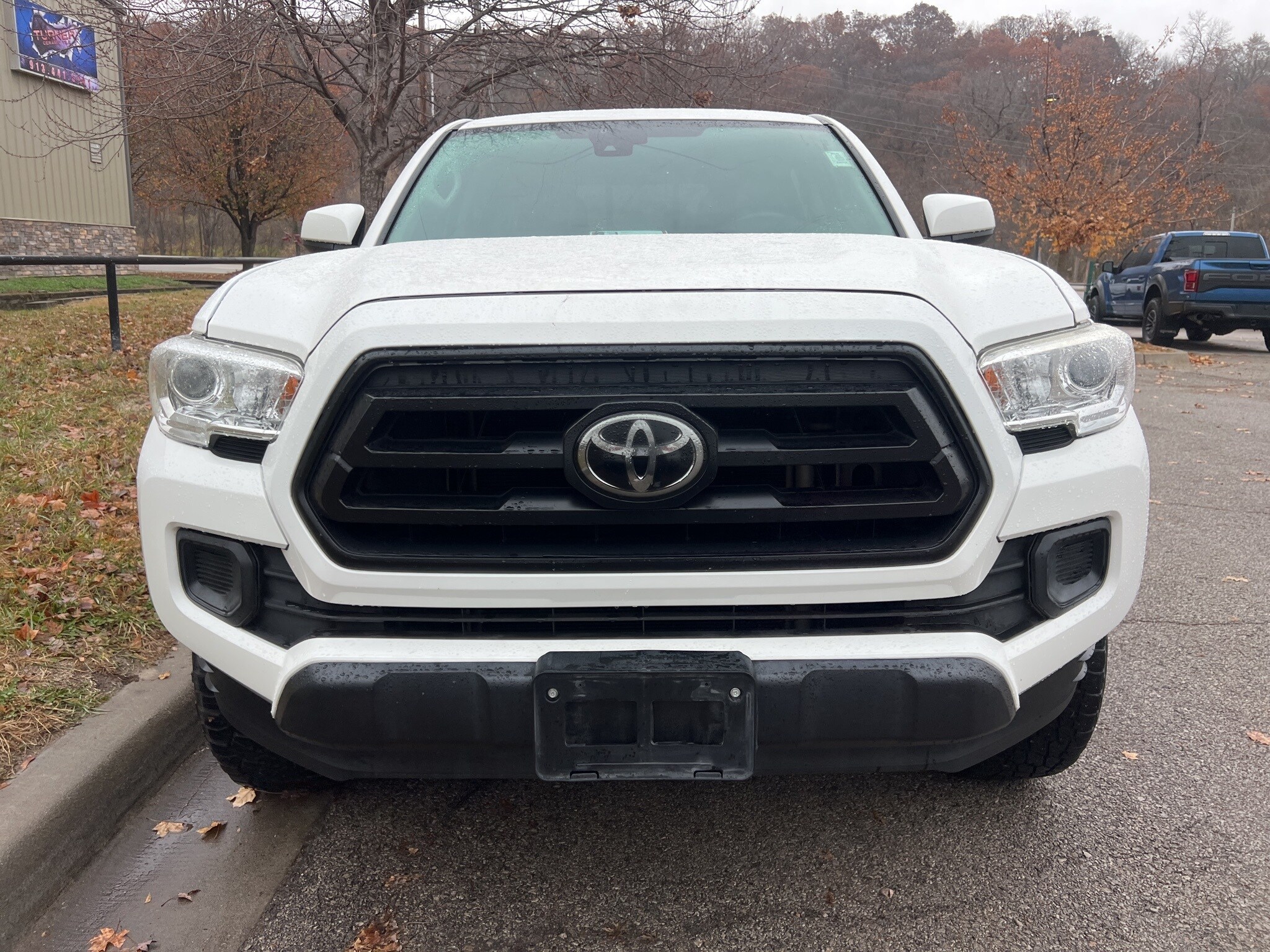 2021 Toyota Tacoma SR photo 2