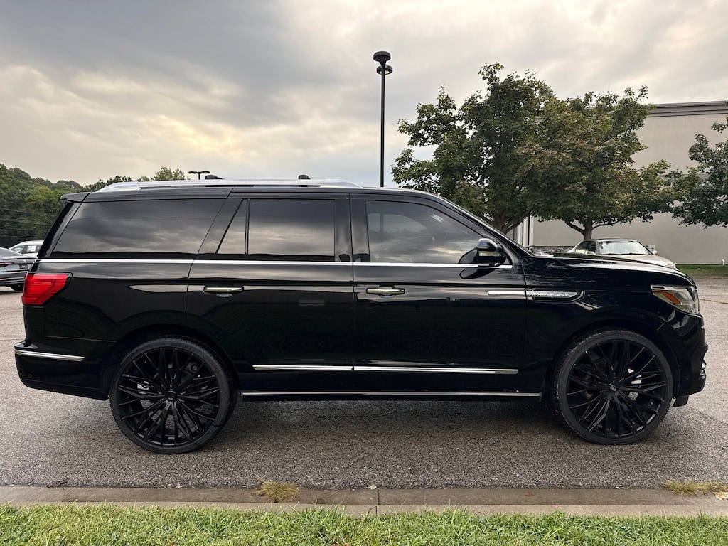 Used 2018 Lincoln Navigator Reserve SUV