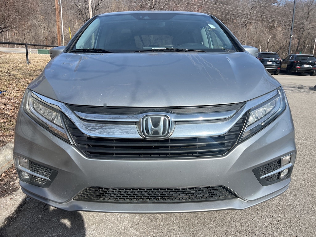 Used 2018 Honda Odyssey Elite Minivan/Van