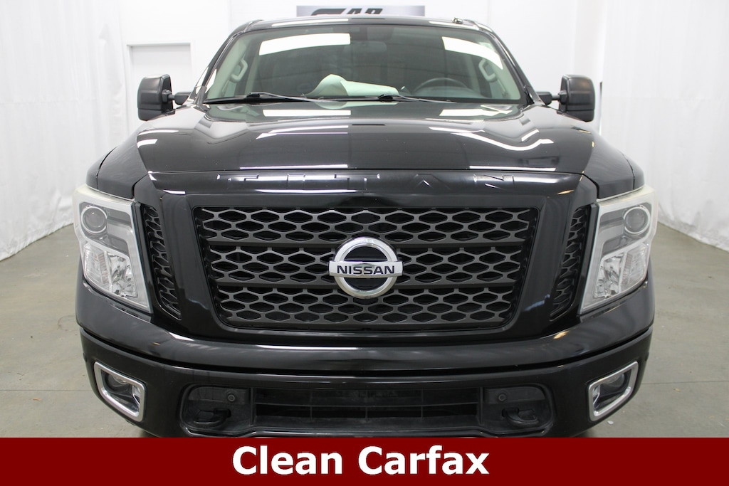 Used 2019 Nissan Titan PRO-4X Truck