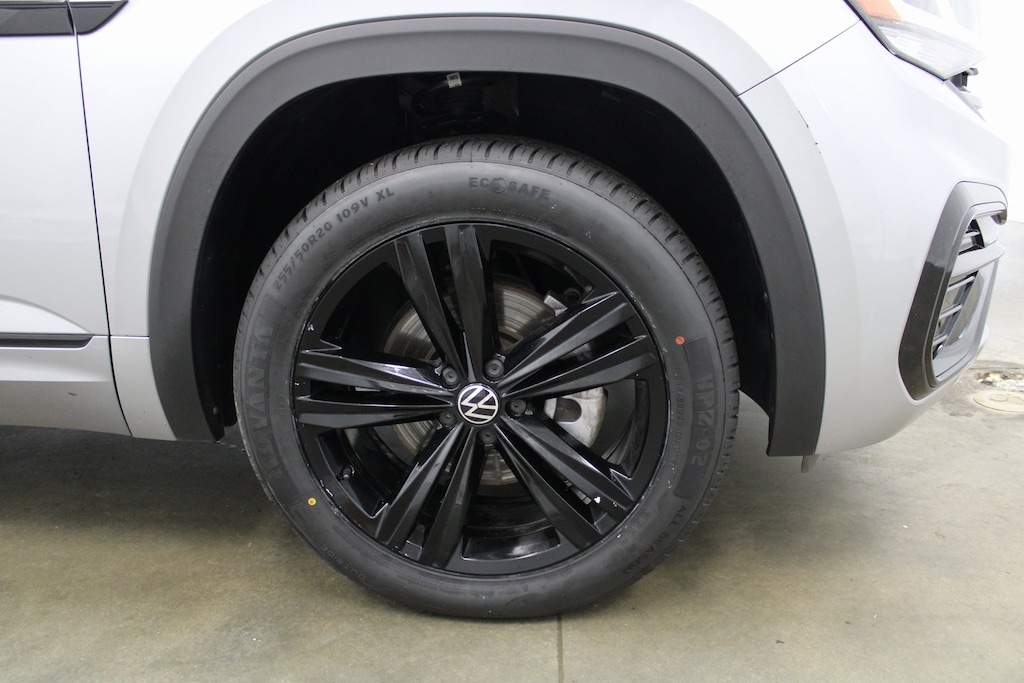 Used 2023 Volkswagen Atlas 3.6L V6 SEL R-Line SUV