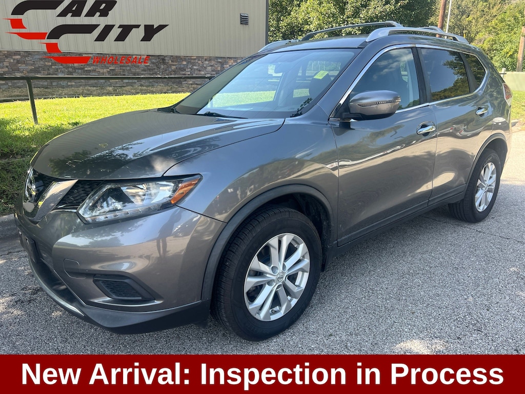 Used 2016 Nissan Rogue SV SUV