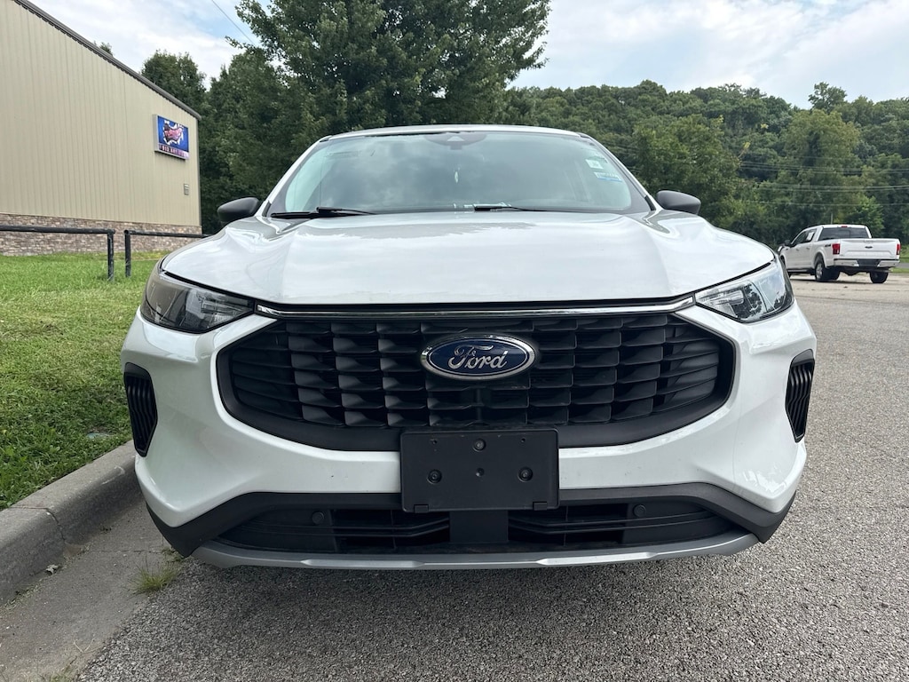 Used 2023 Ford Escape Hybrid Active SUV
