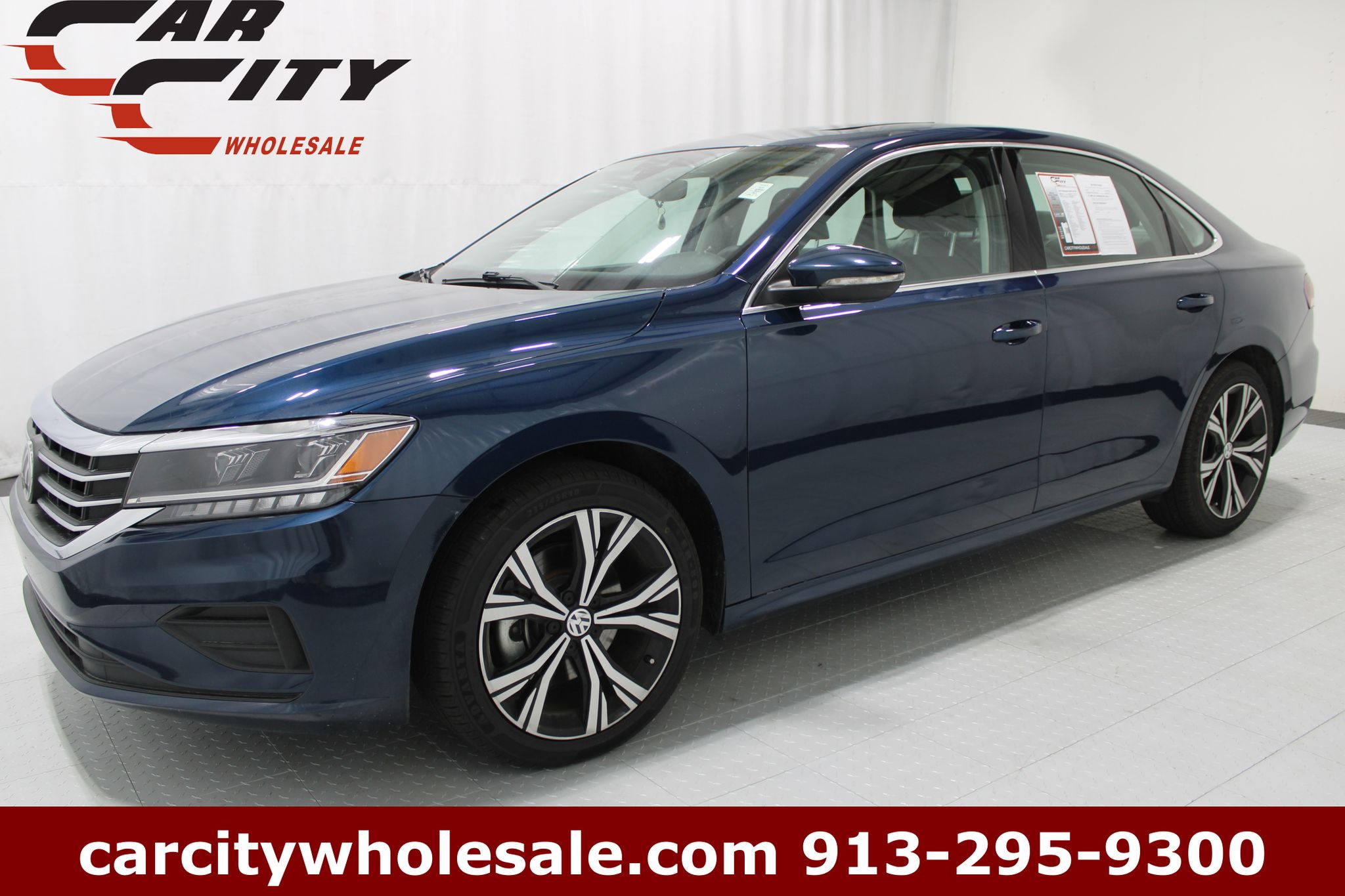 2021 Volkswagen Passat 2.0T SE Auto's photo
