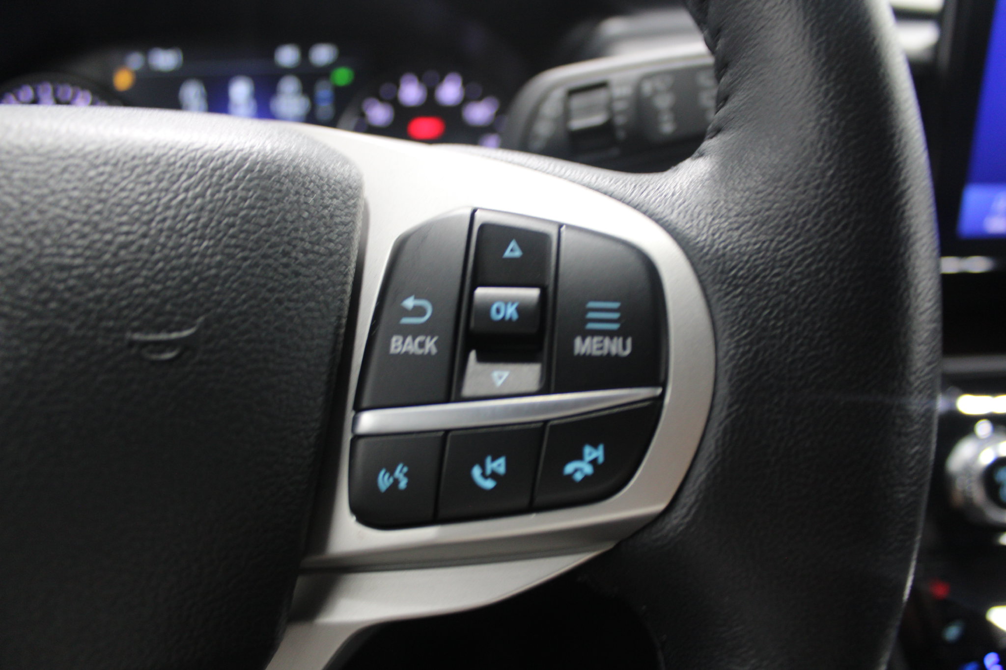 2023 Ford Explorer Limited - Photo 35