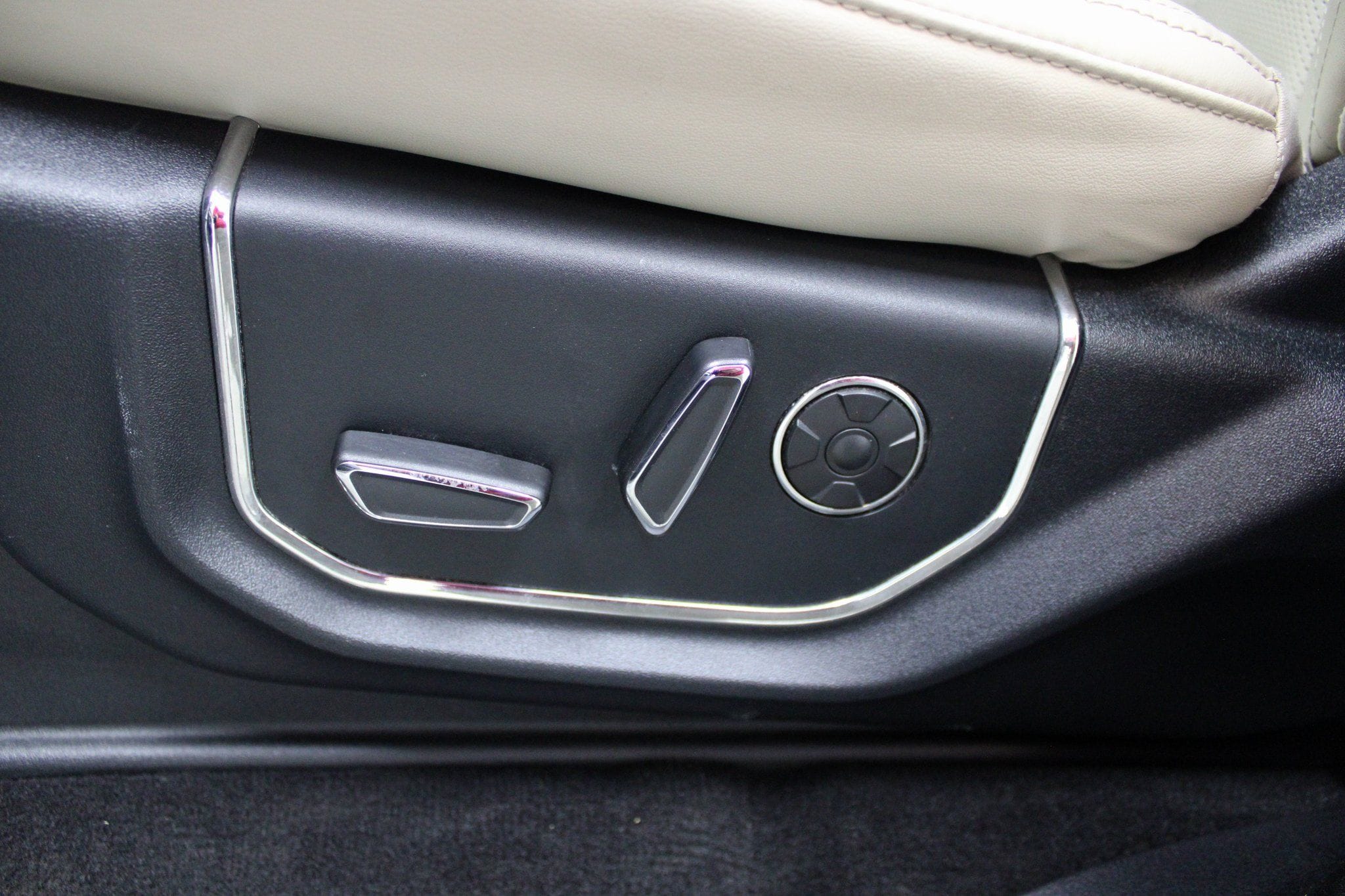 2021 Ford Expedition Platinum - Photo 18