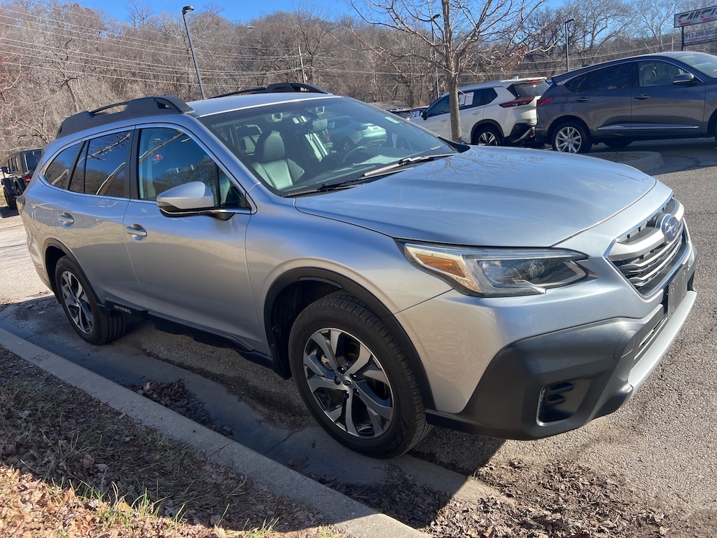 Used 2022 Subaru Outback Limited SUV