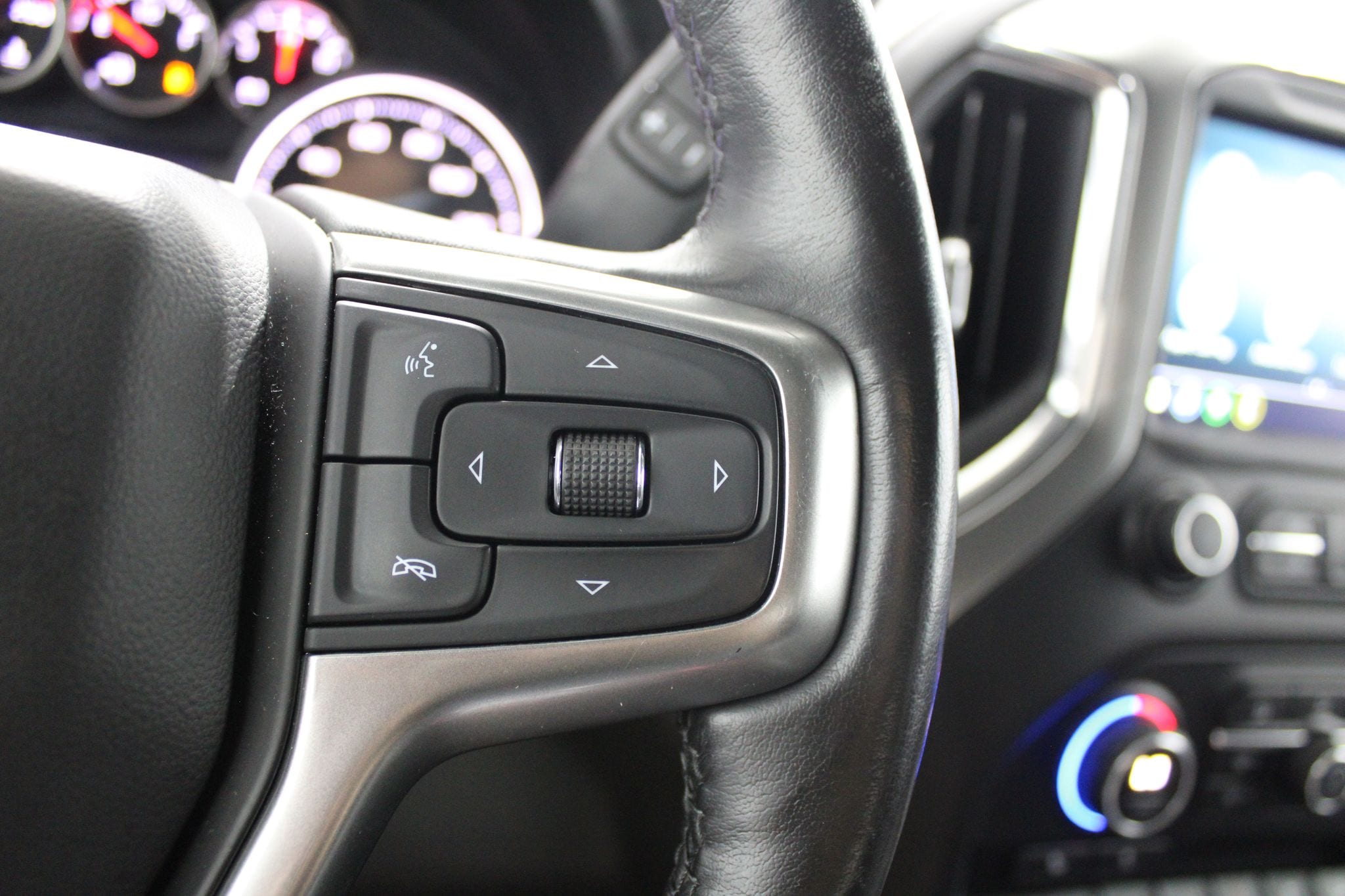 2020 Chevrolet Silverado 1500 LT - Photo 39