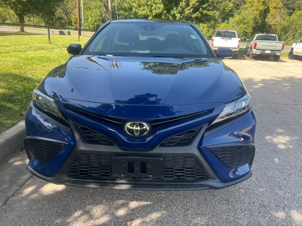 Used 2023 Toyota Camry SE Sedan