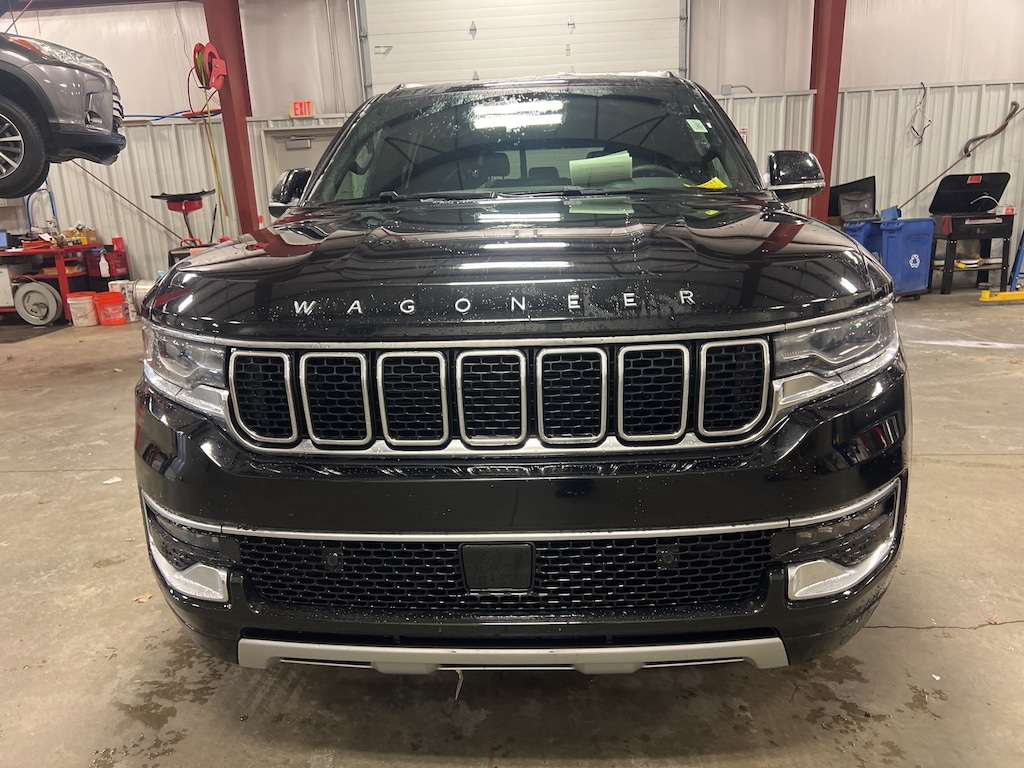 Used 2023 Jeep Wagoneer L Series II SUV