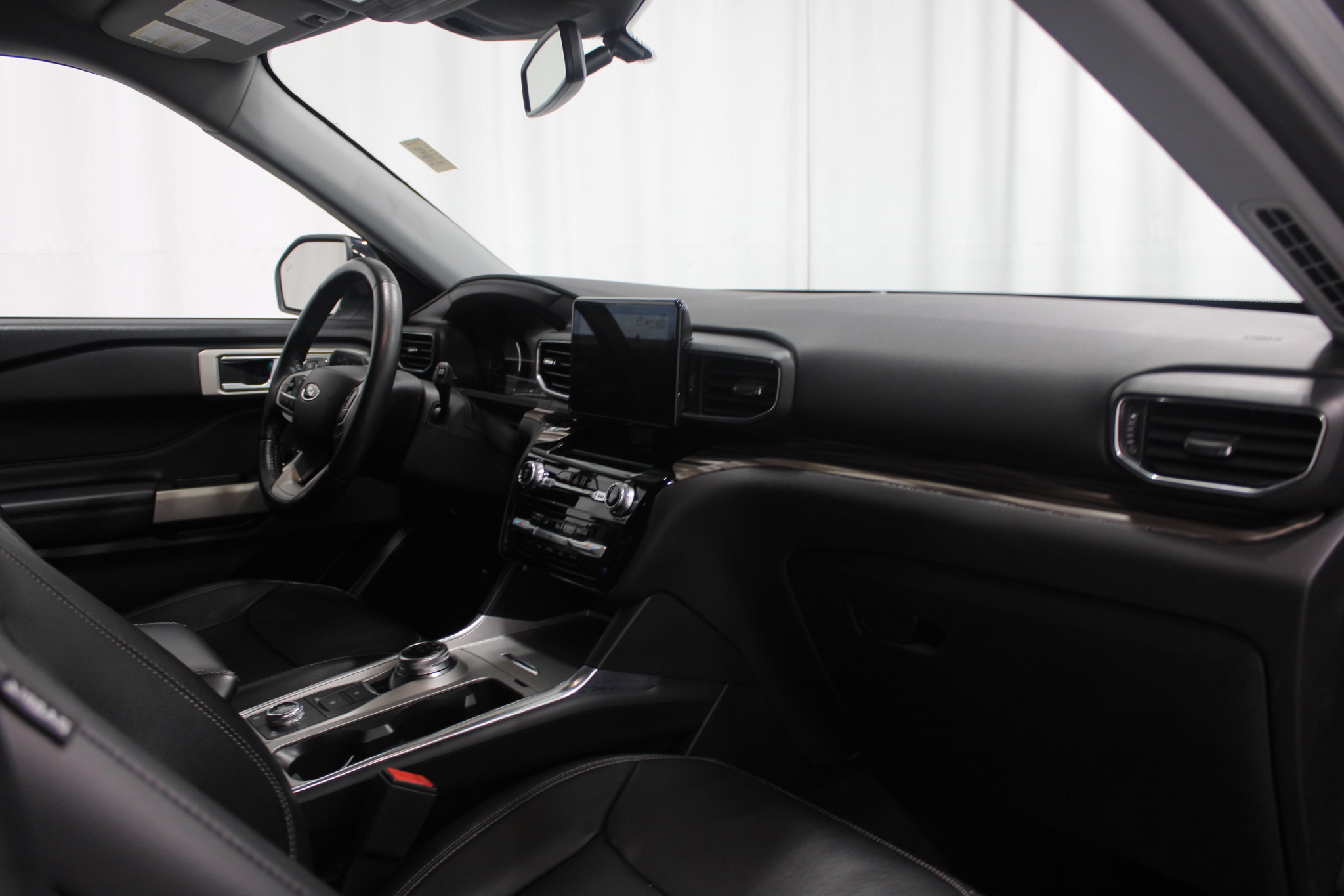 2023 Ford Explorer Limited - Photo 24