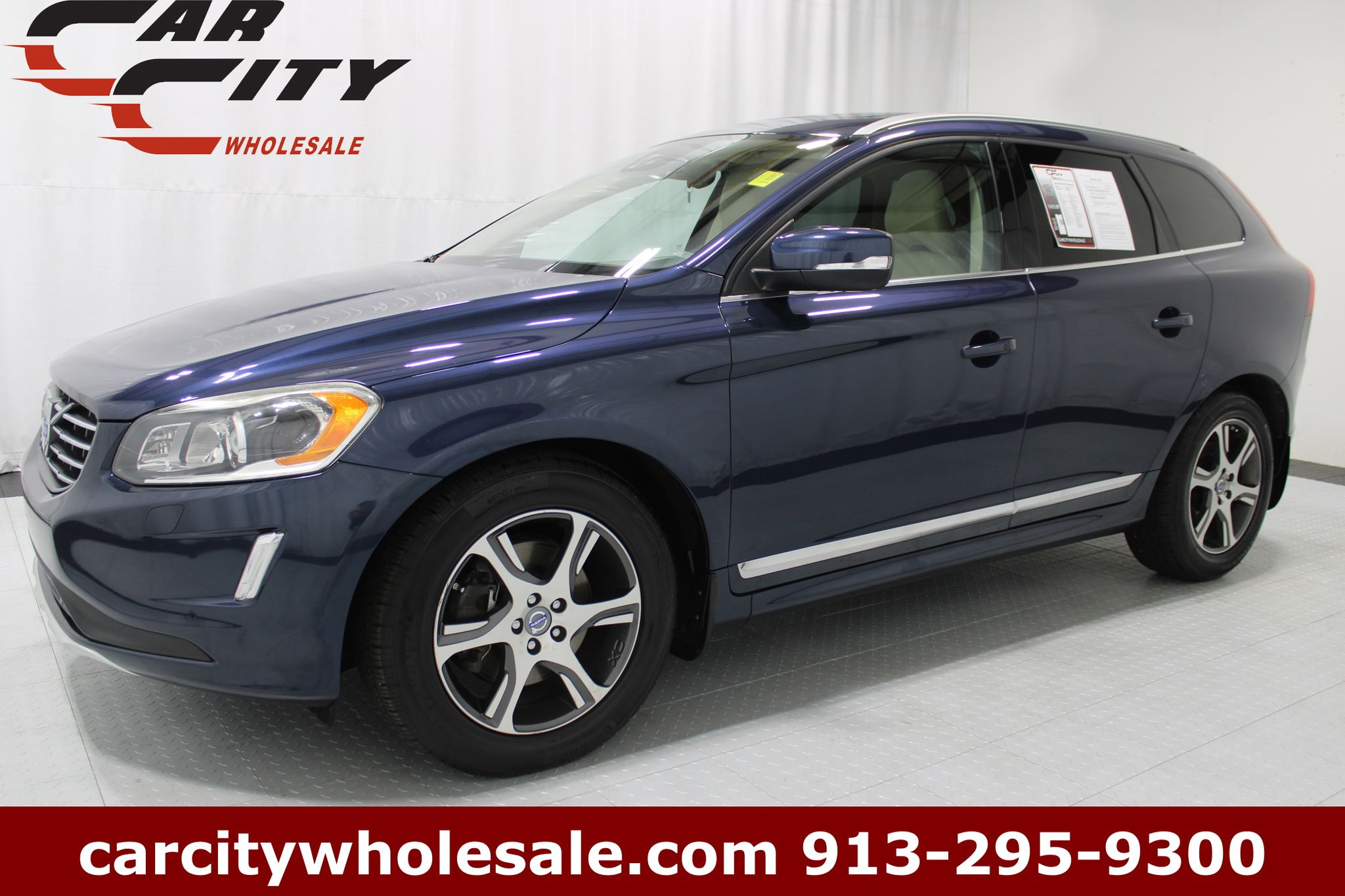 2015 Volvo XC60 T6 AWD Auto Platinum's photo