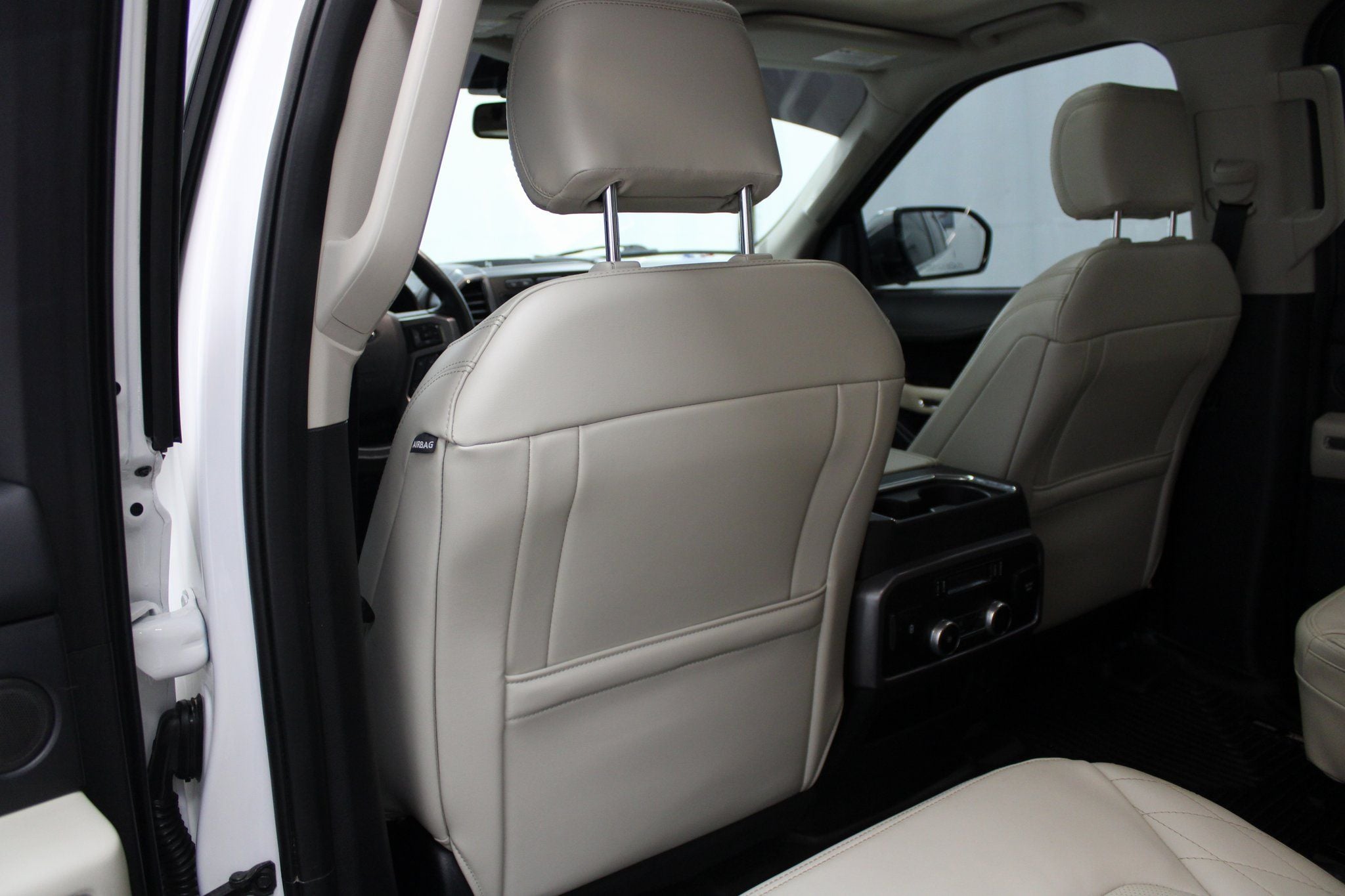 2021 Ford Expedition Platinum - Photo 23