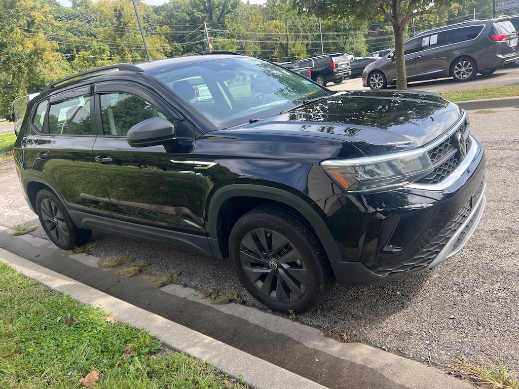 Used 2024 Volkswagen Taos 1.5T S SUV