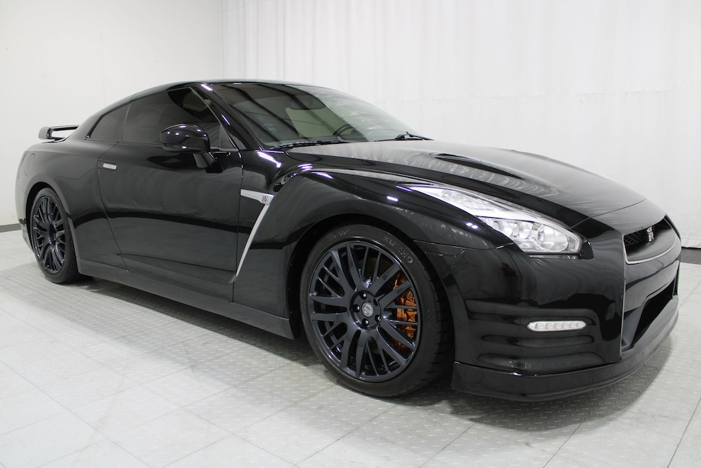Used 2016 Nissan GT-R Premium Coupe
