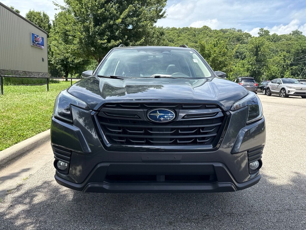 Used 2023 Subaru Forester Limited SUV