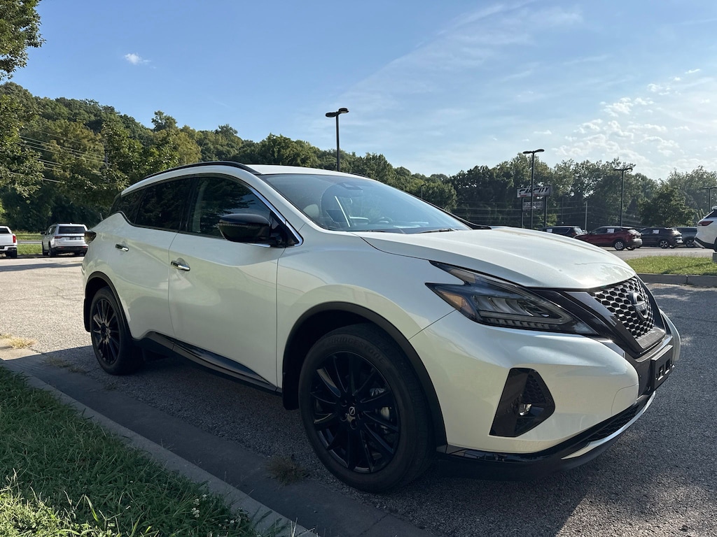 Used 2023 Nissan Murano SV SUV
