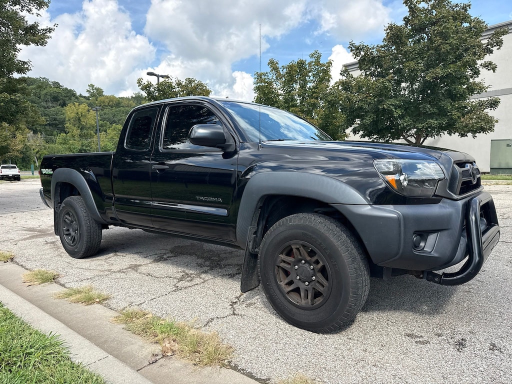 Used 2015 Toyota Tacoma Prerunner Truck