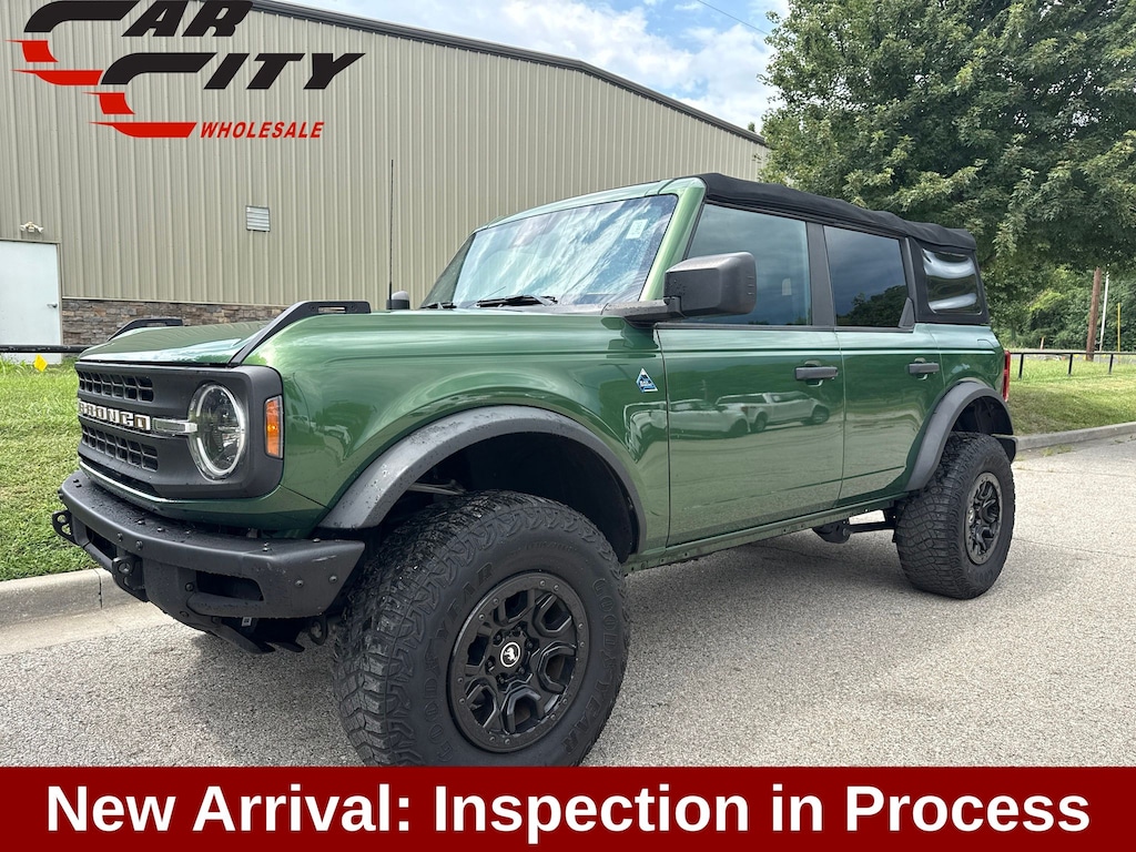 Used 2022 Ford Bronco Black Diamond SUV