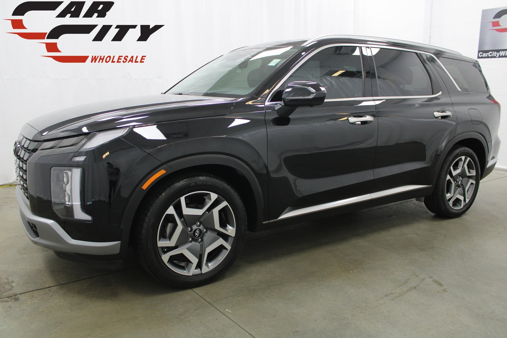 2023 Hyundai Palisade Limited's photo