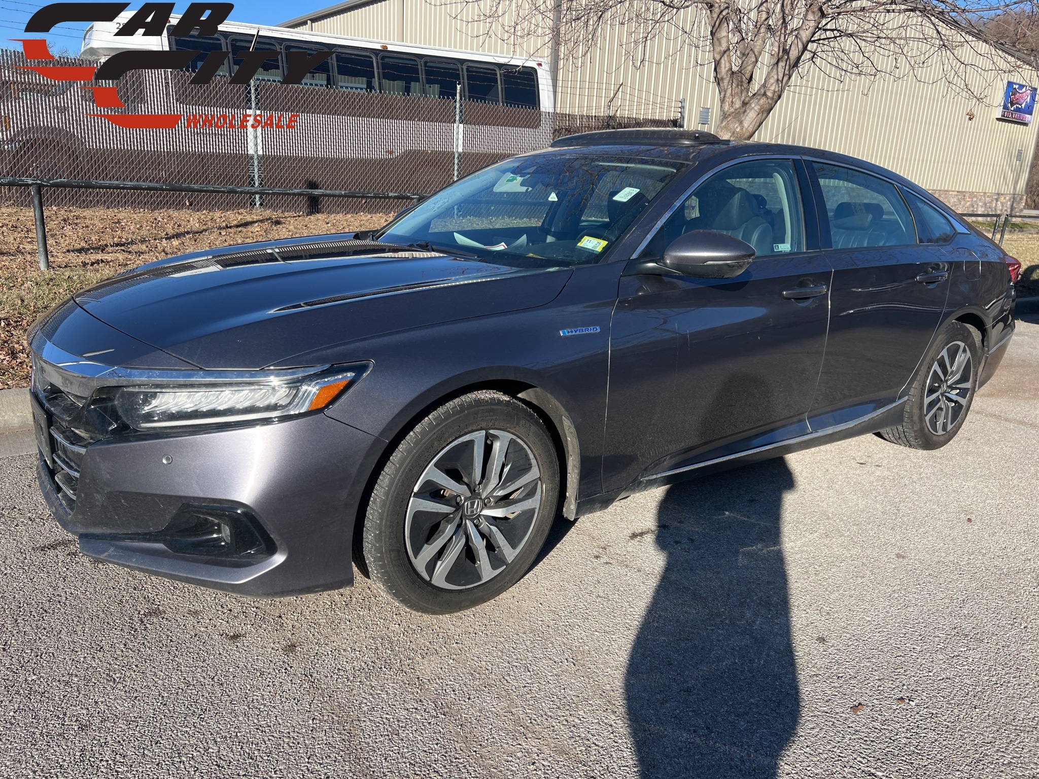 2022 Honda Accord Hybrid EX-L's photo
