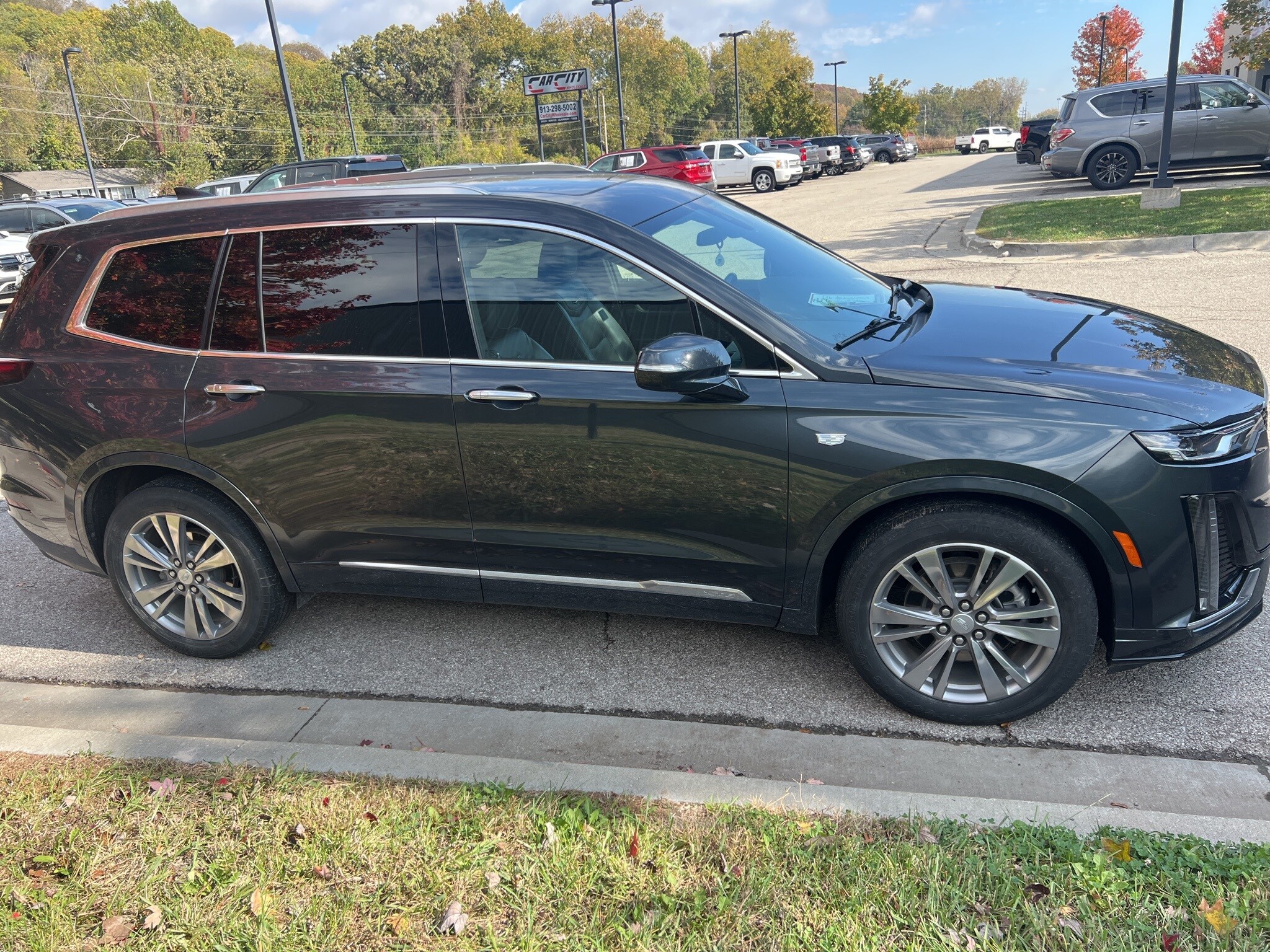 2022 Cadillac XT6 Premium Luxury photo 4