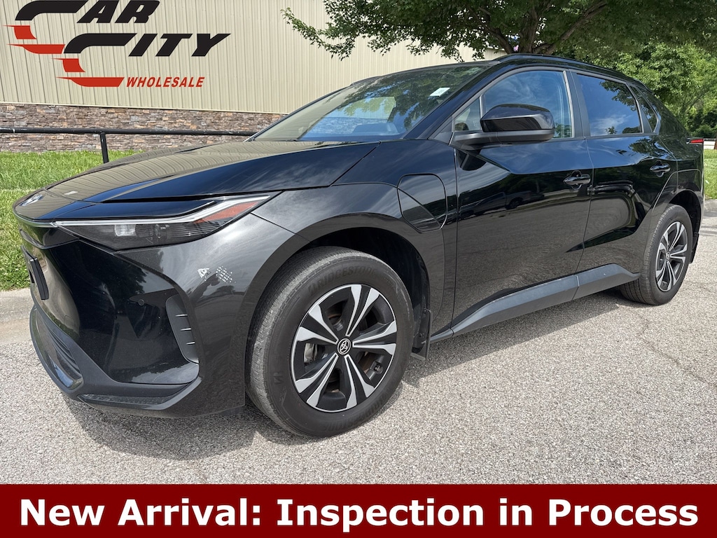 Used 2024 Toyota bZ4X XLE SUV