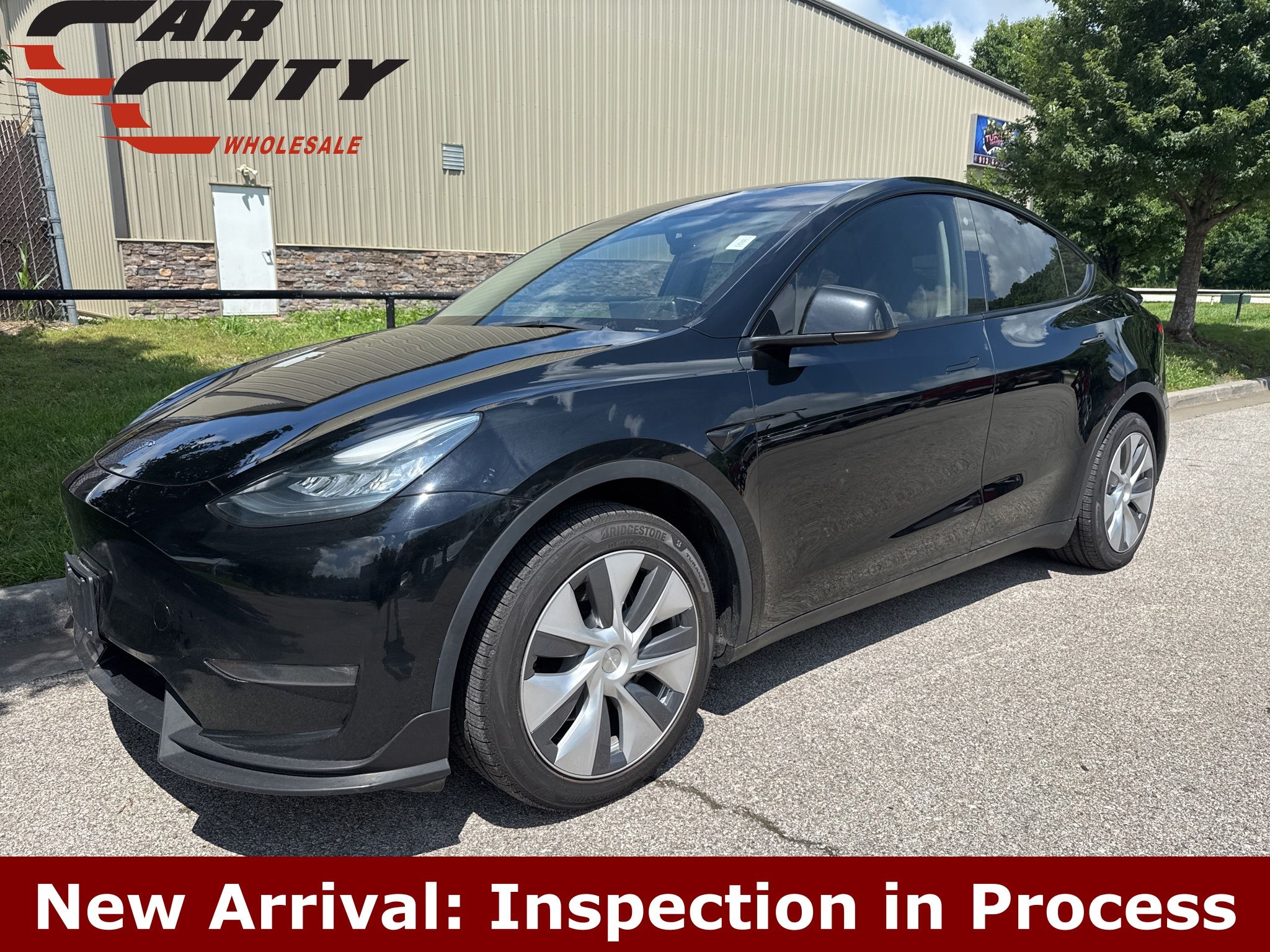 2023 Tesla Model Y Long Range Dual Motor All-Wheel Drive's photo
