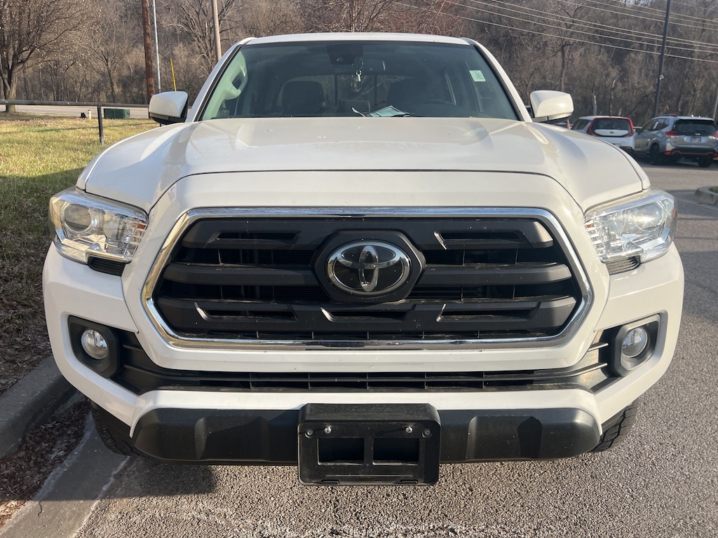 Used 2019 Toyota Tacoma SR5 Truck