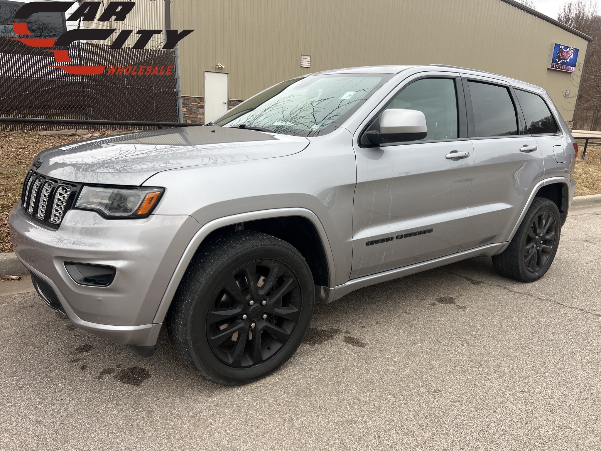 2021 Jeep Grand Cherokee Laredo X's photo