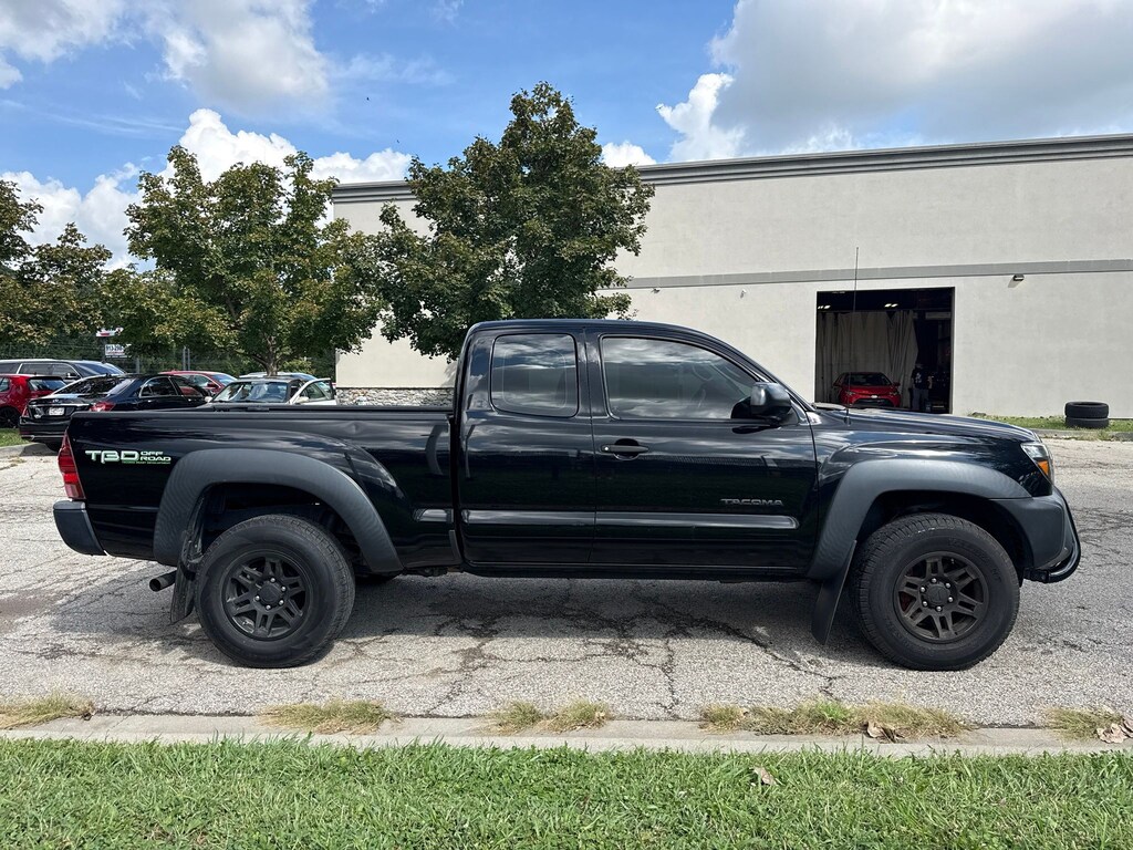 Used 2015 Toyota Tacoma Prerunner Truck