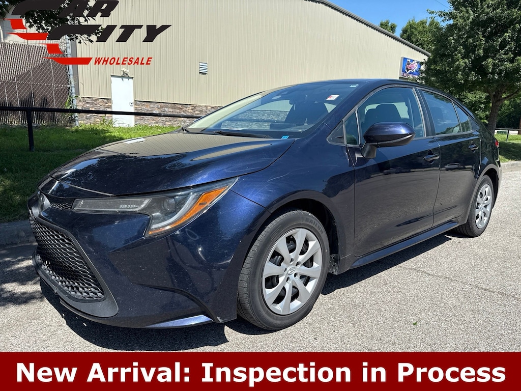 Used 2022 Toyota Corolla LE Sedan
