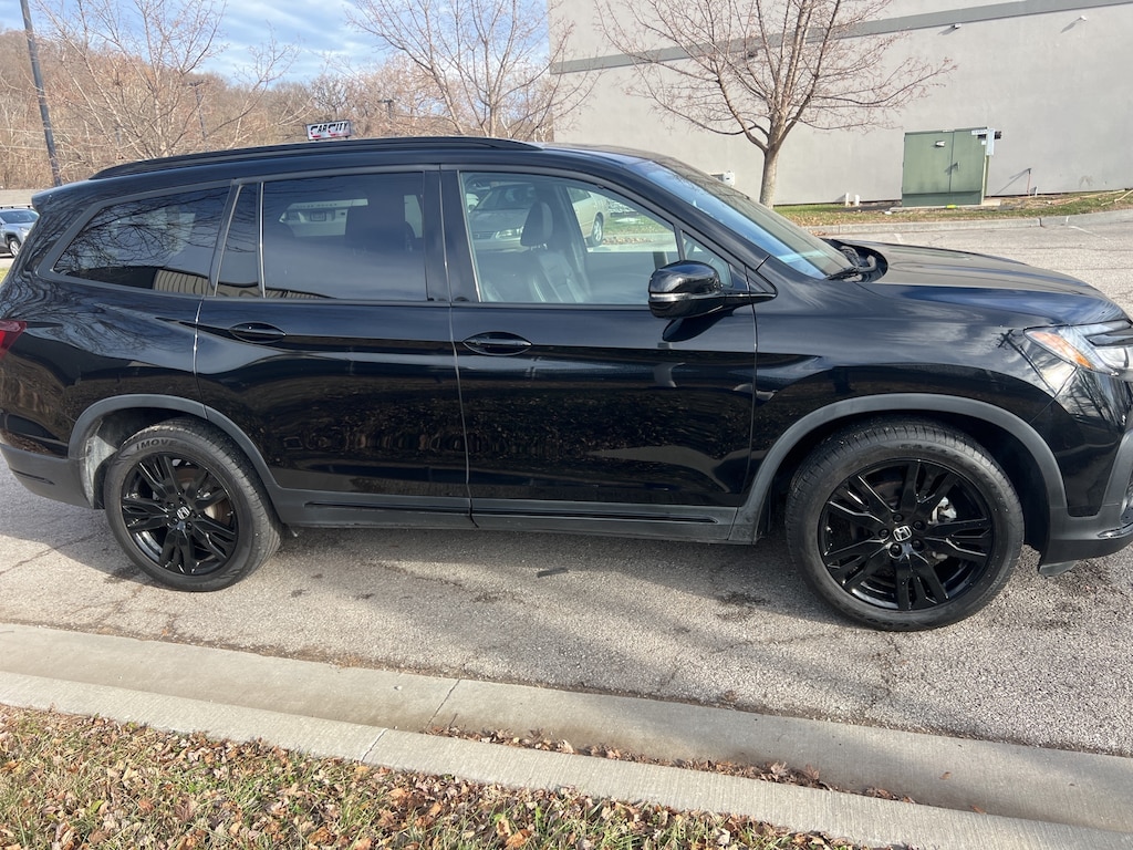Used 2022 Honda Pilot Black Edition SUV