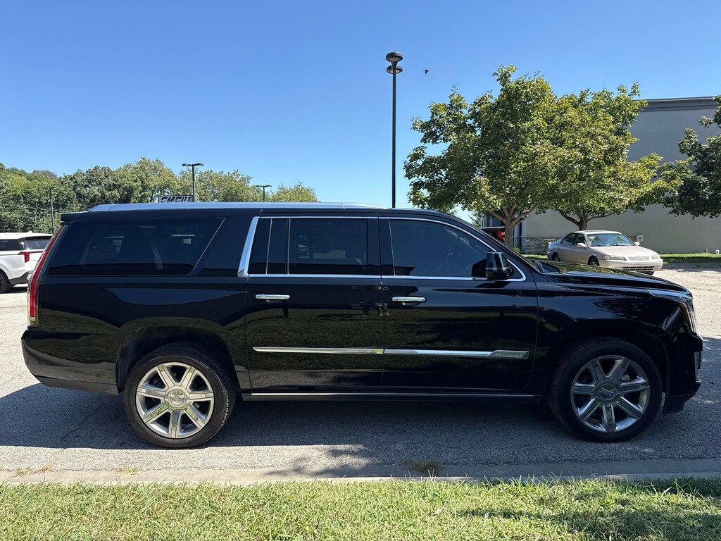 Used 2017 Cadillac Escalade ESV Premium SUV